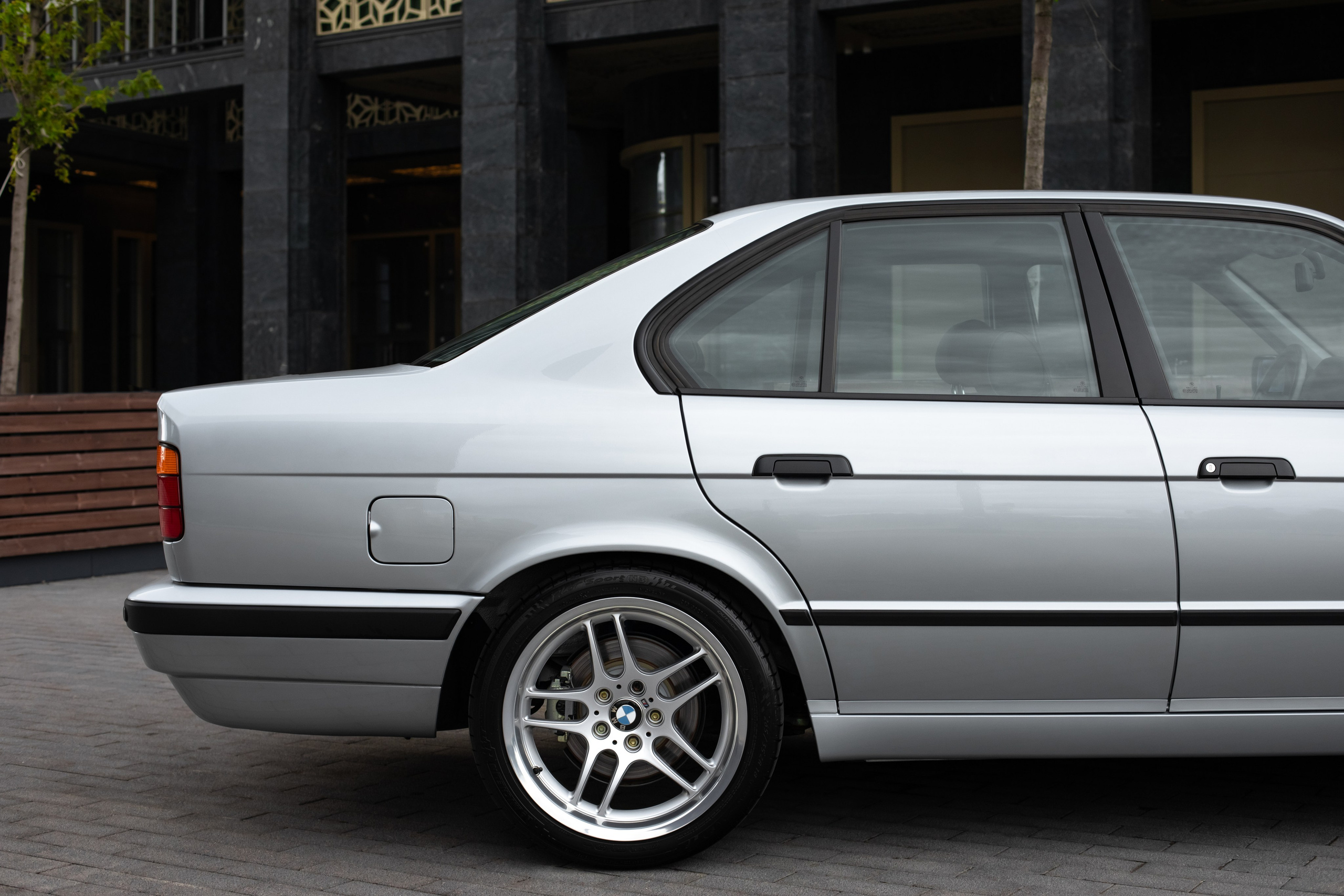 BMW E34. Автомобильный фотограф в Москве Андрей Емельянов