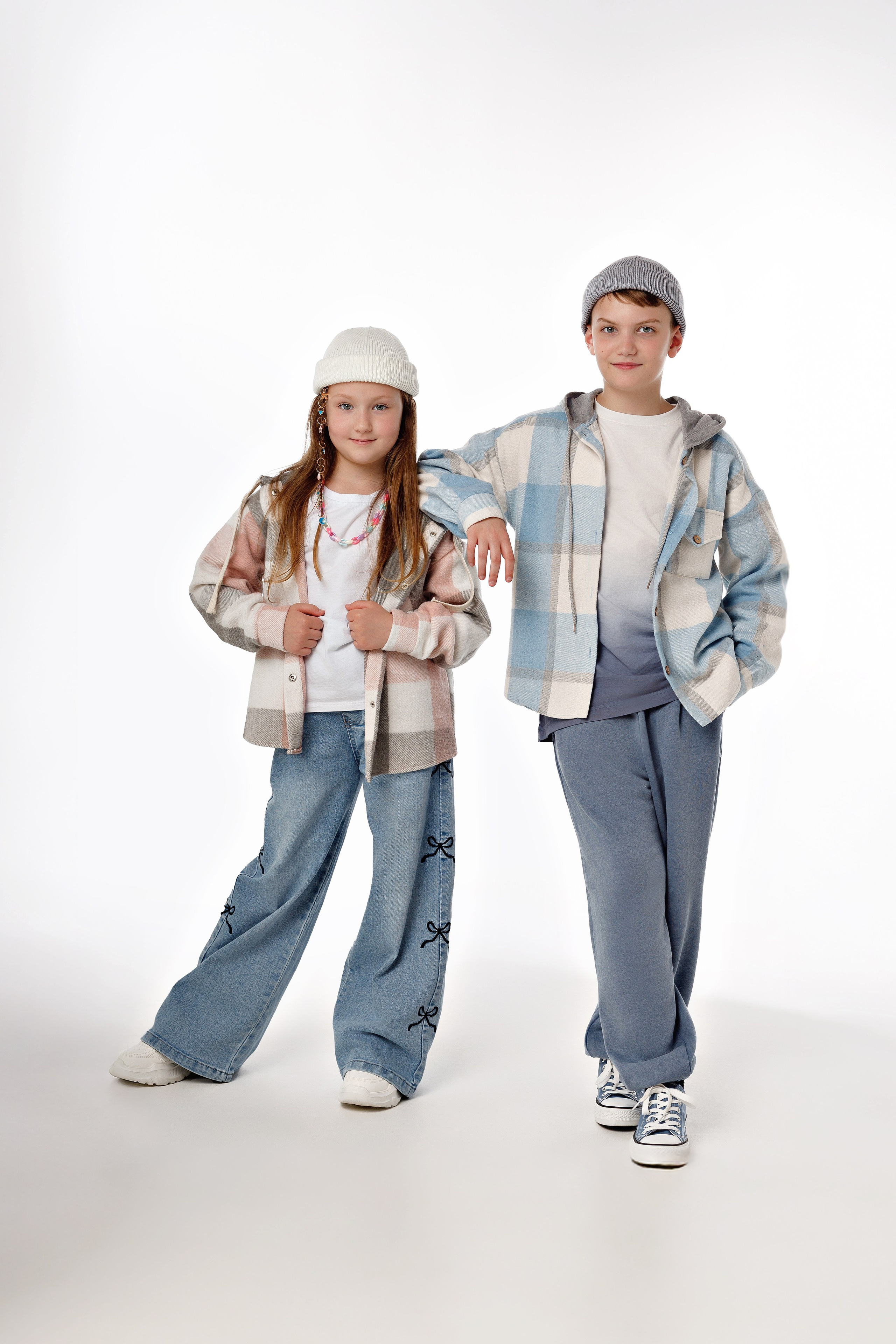 стильные мальчик и девочка