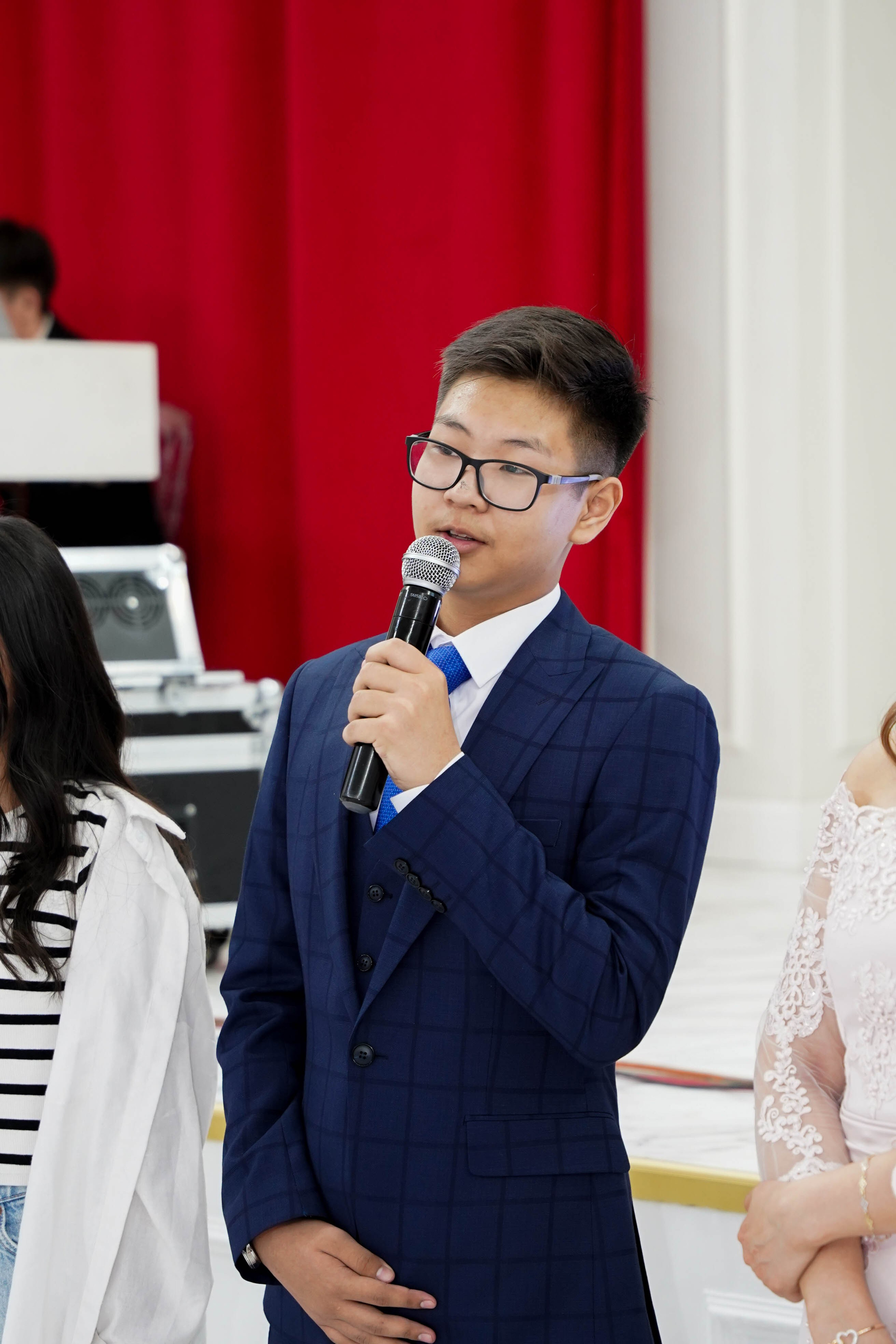 Dana uzatu. Фотограф Ернар Ержанов