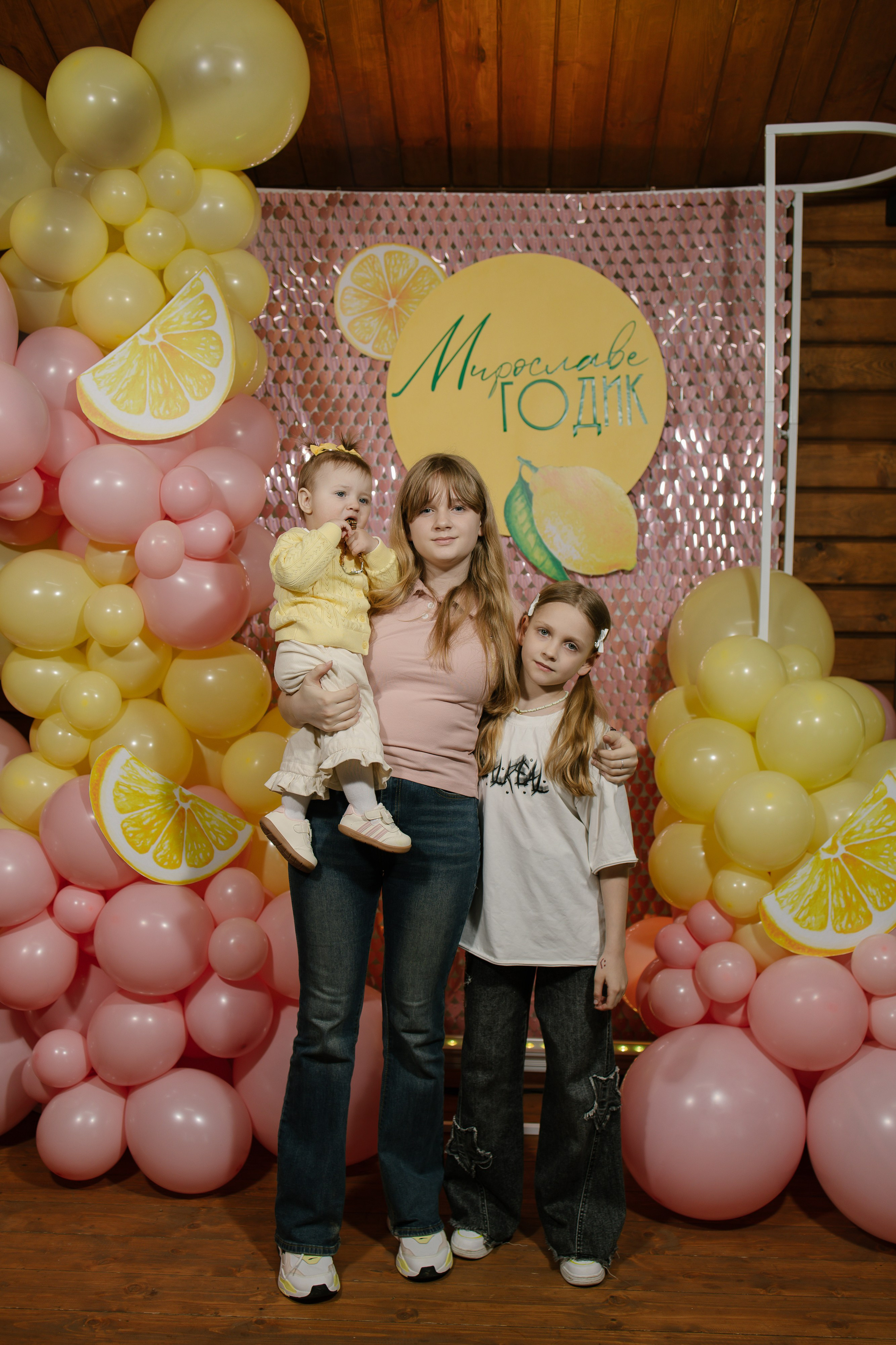 Мире 1 годик. Свадебный и семейный фотограф в Краснодаре/Геленджике/Сочи/Санкт-Петербурге