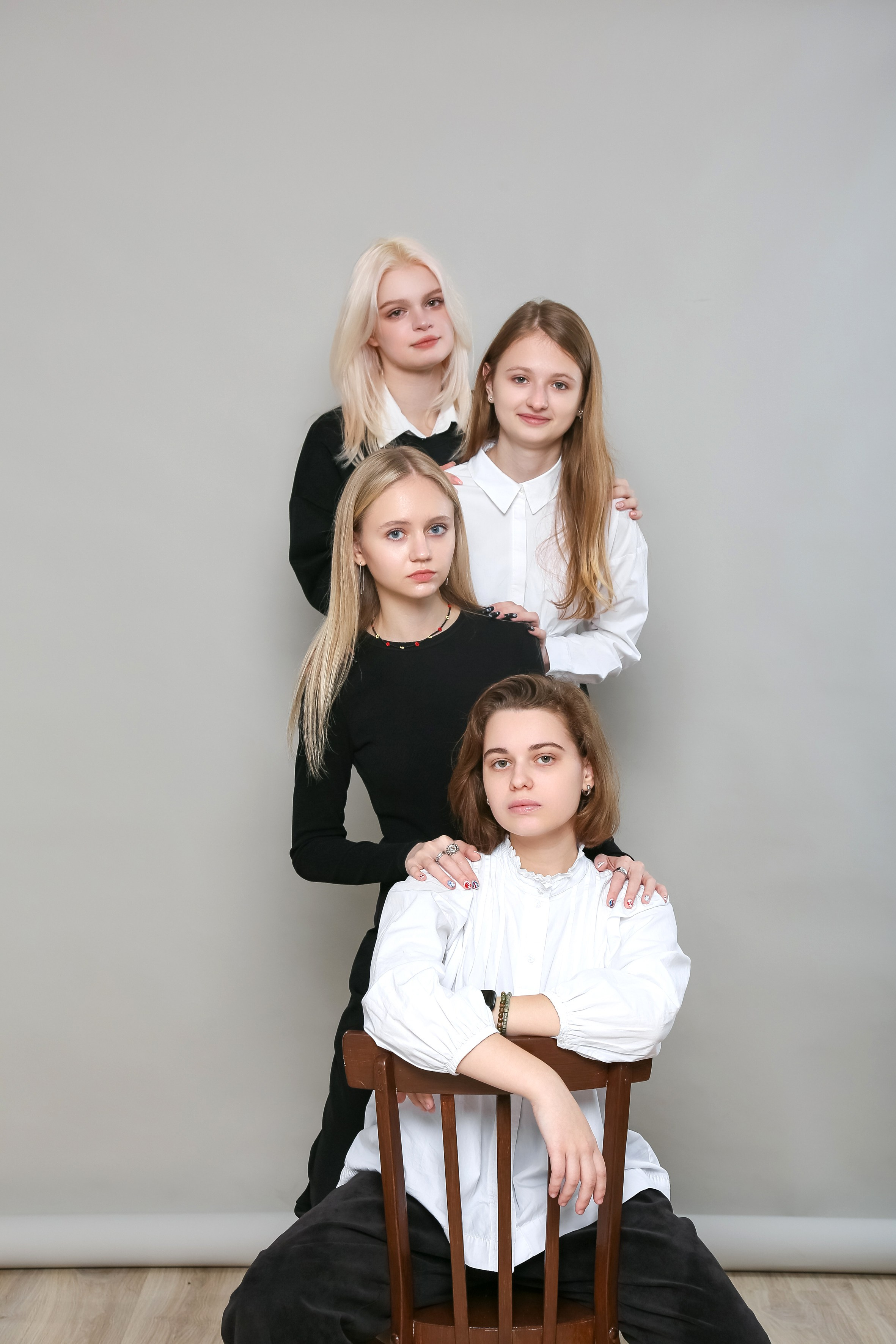 Студийные фото. Школьные выпускные альбомы в Белгороде