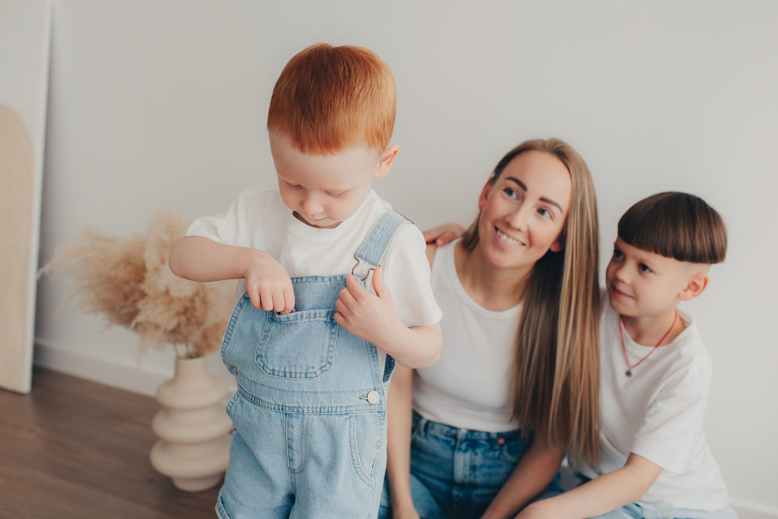 Семейная фотосессия в студии. Фотограф Евгения Мальцева, Архангельск