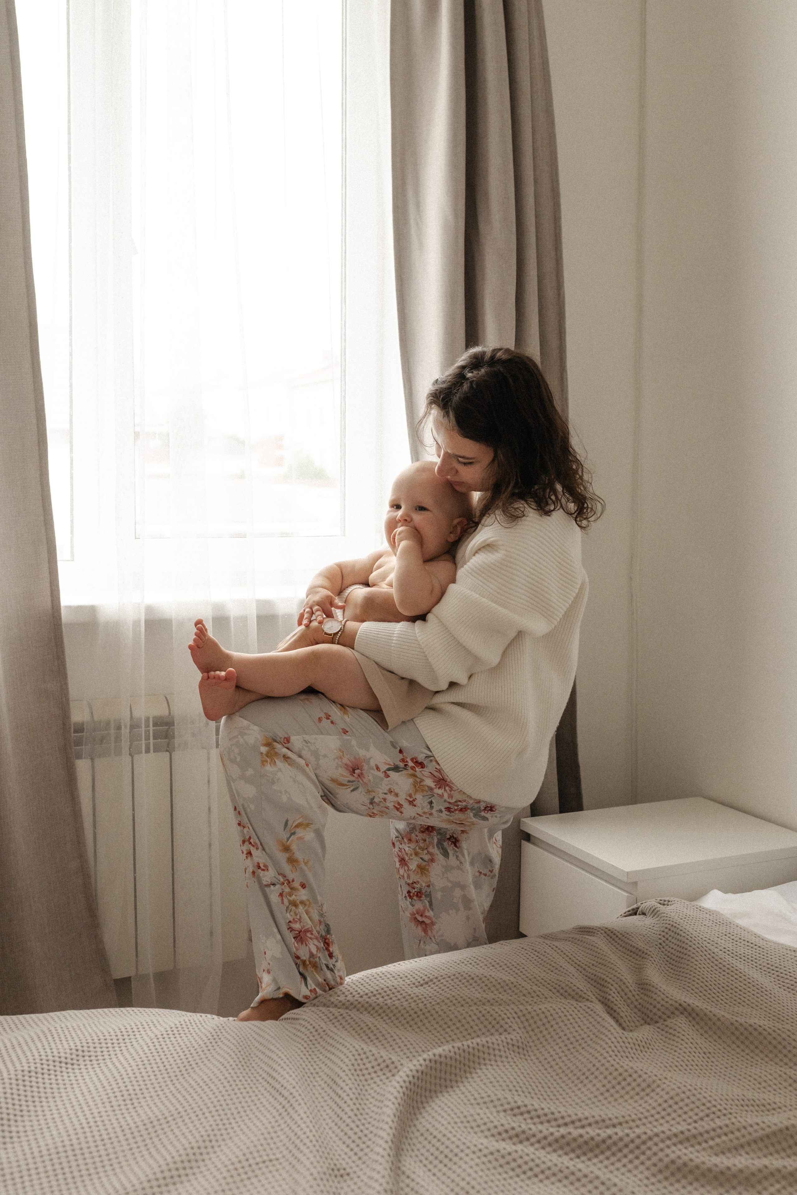 Семейная фотосессия дома с малышом. Семейный и портретный фотограф Нижний Новгород