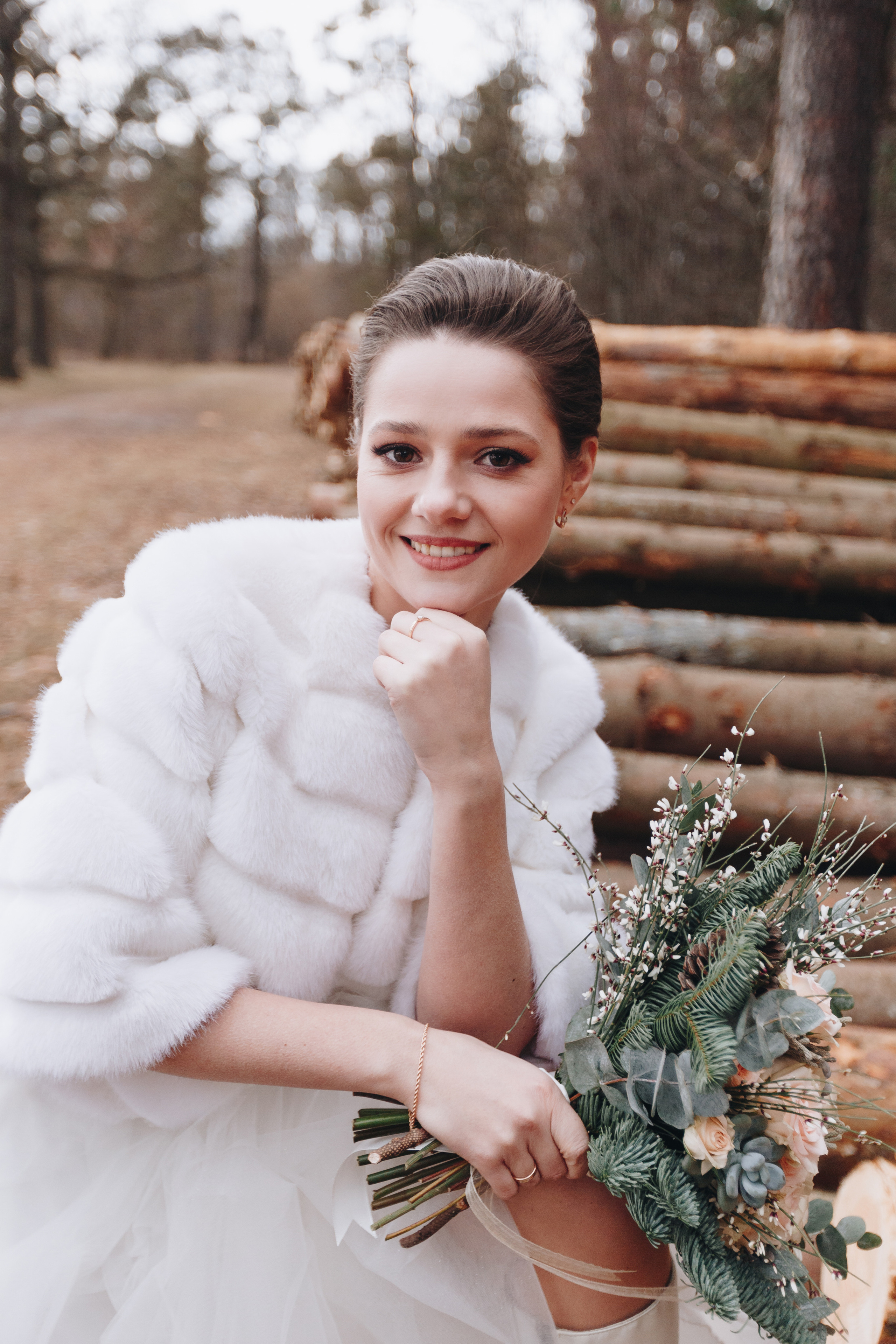 Зимняя фотосессия на свадьбу и видеосъёмка. Свадебный семейный фотограф и видеограф Гомель Минск Беларусь Европа