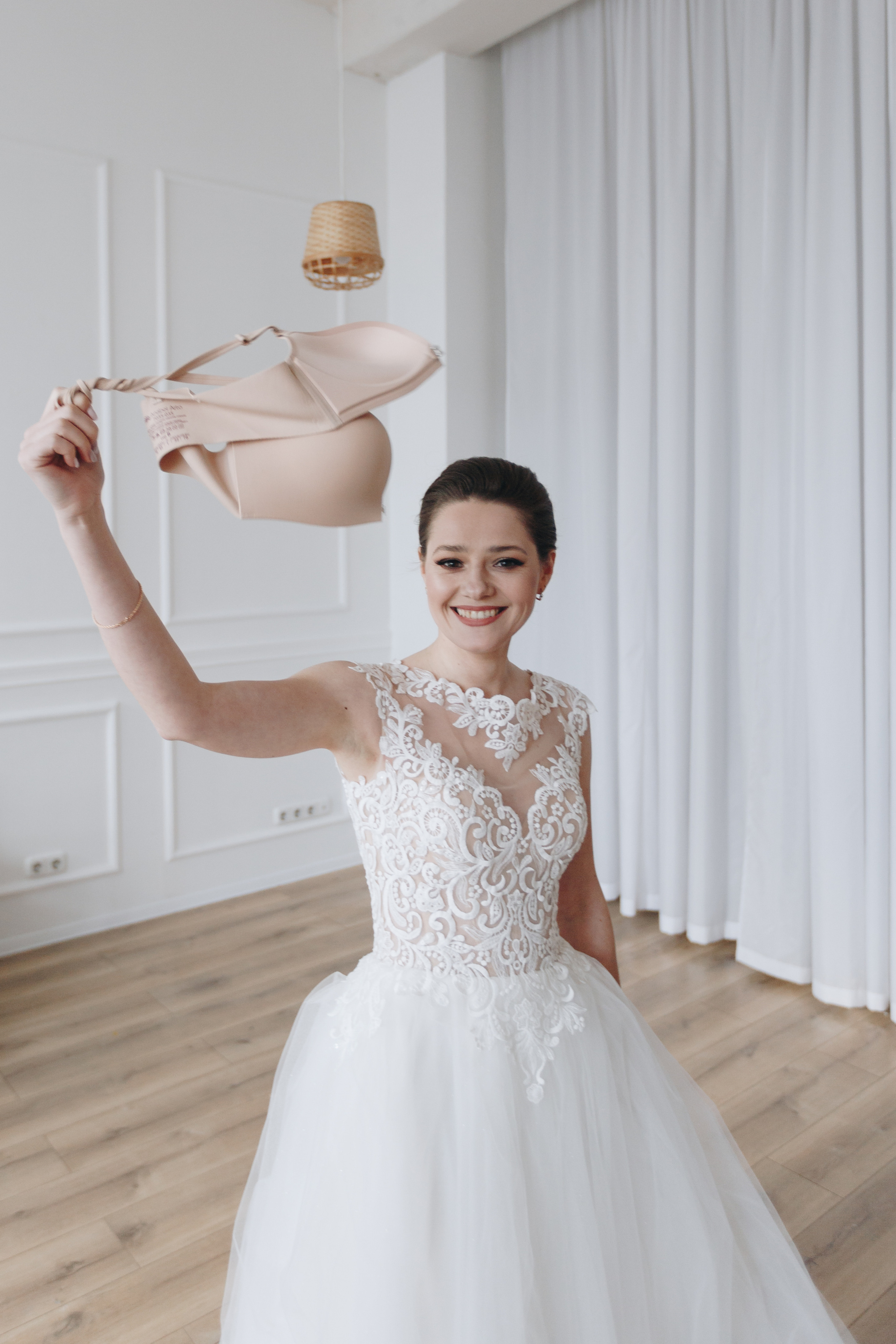 Зимняя фотосессия на свадьбу и видеосъёмка. Свадебный семейный фотограф и видеограф Гомель Минск Беларусь Европа