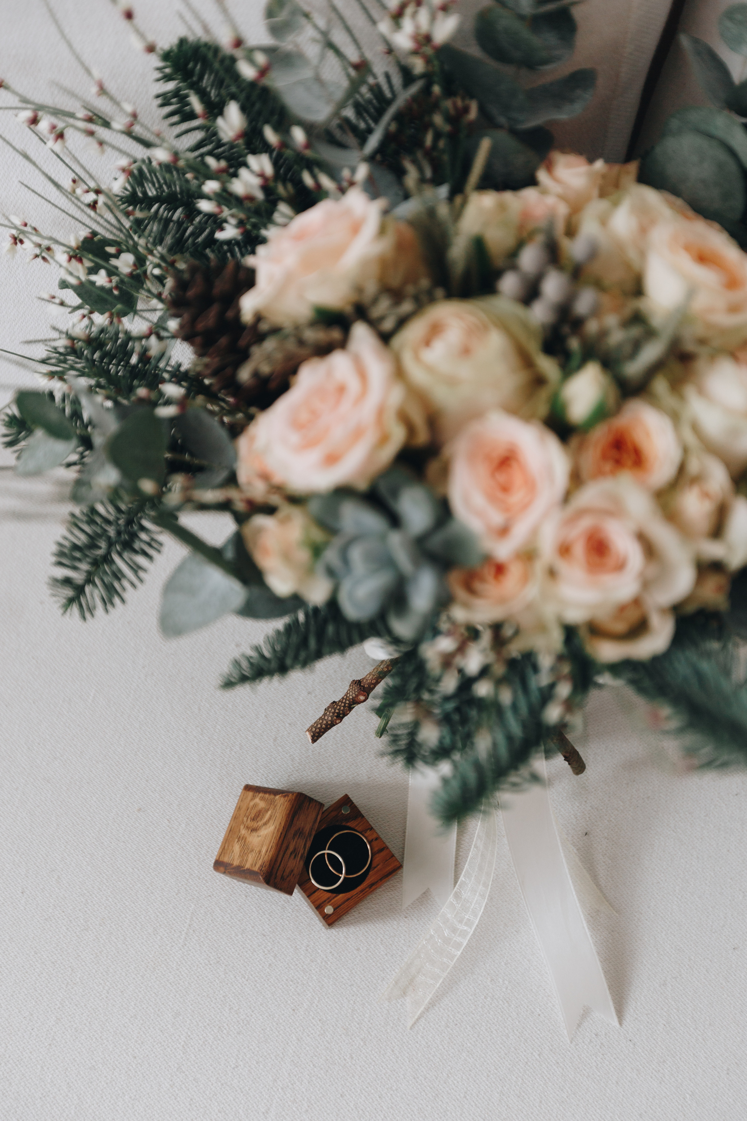 Зимняя фотосессия на свадьбу и видеосъёмка. Свадебный семейный фотограф и видеограф Гомель Минск Беларусь Европа