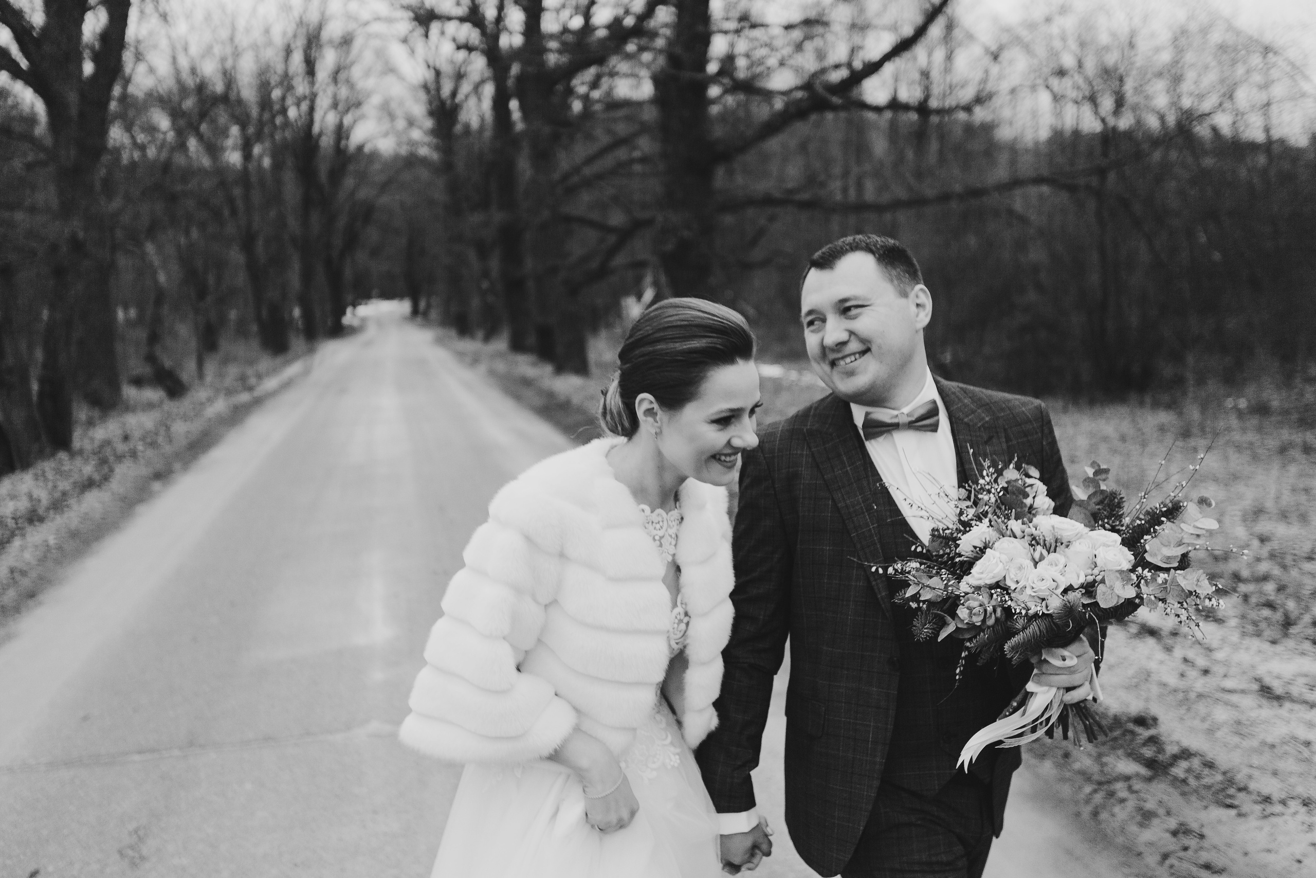 Зимняя фотосессия на свадьбу и видеосъёмка. Свадебный семейный фотограф и видеограф Гомель Минск Беларусь Европа