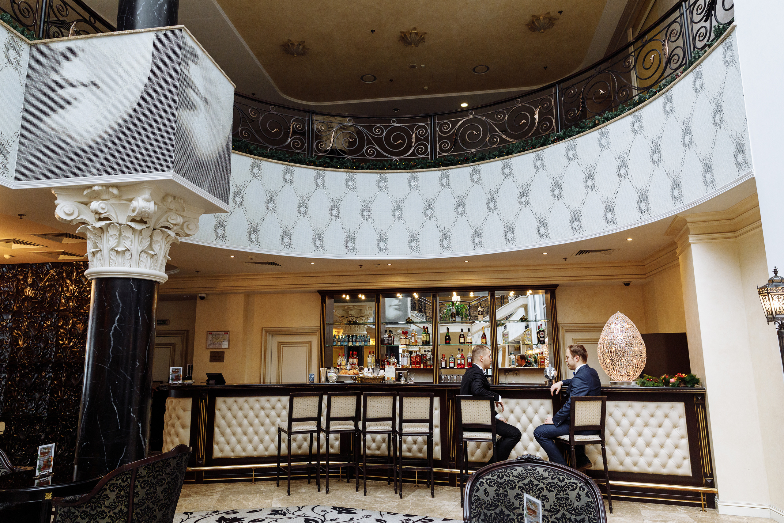 Анонс свадьбы Дениса и Анны в отеле Милан