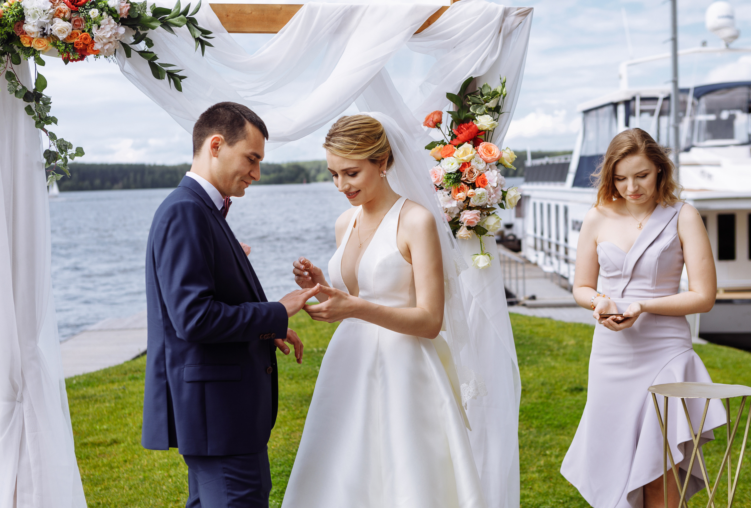 Анонс свадьбы Димы и Вики в яхт-клубе Родина