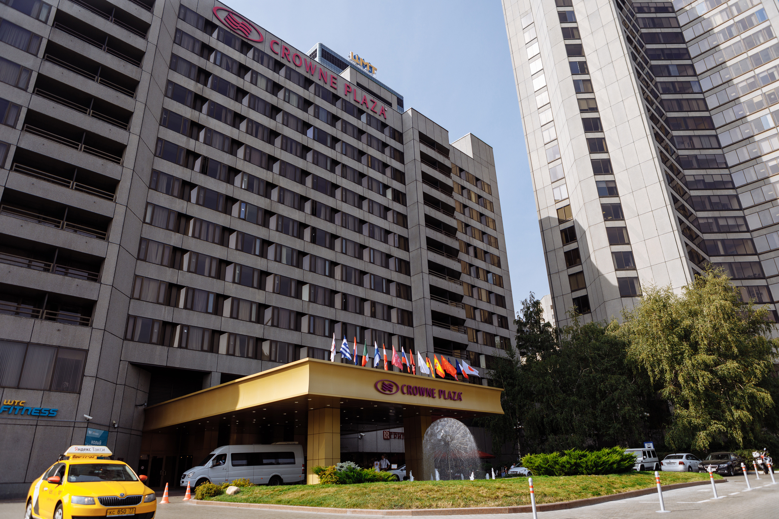 Анонс свадебной съемки Эльмира и Лены в Crowne Plaza