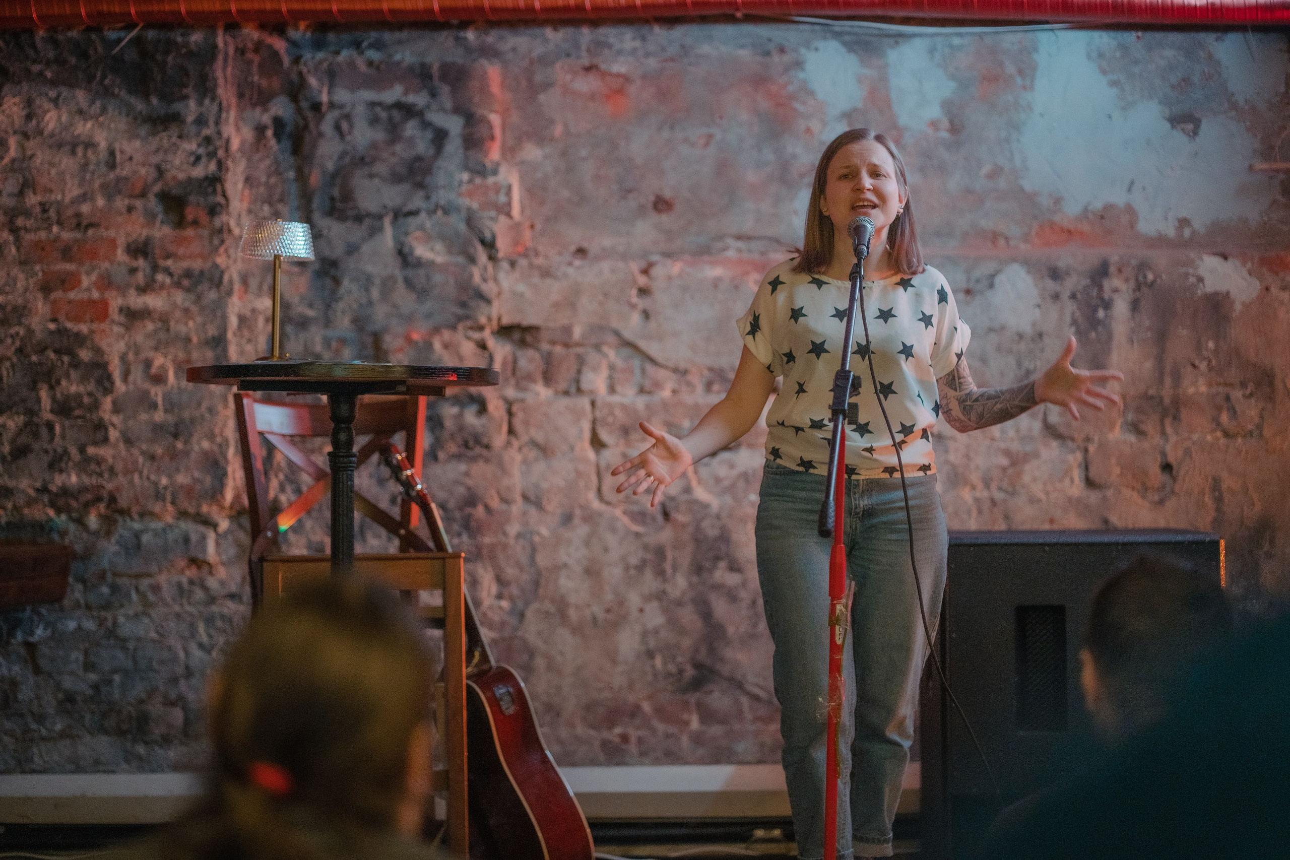 Презентация поэтического сборника. Творческие фотосессии в Москве. Фотоальбом лидера группы ЯЛО