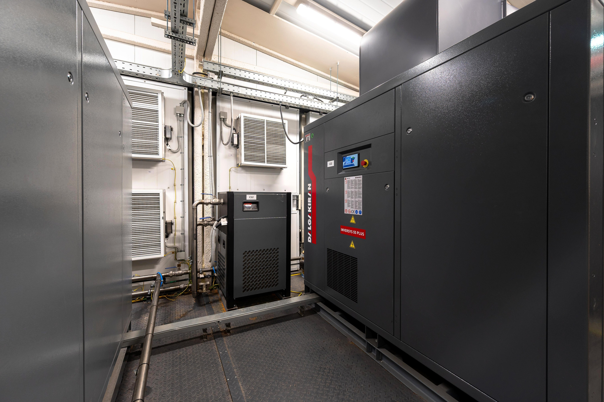 Промышленный фотограф. Интерьерный фотограф. Фото- видеосъемка недвижимости Санкт-Петербург