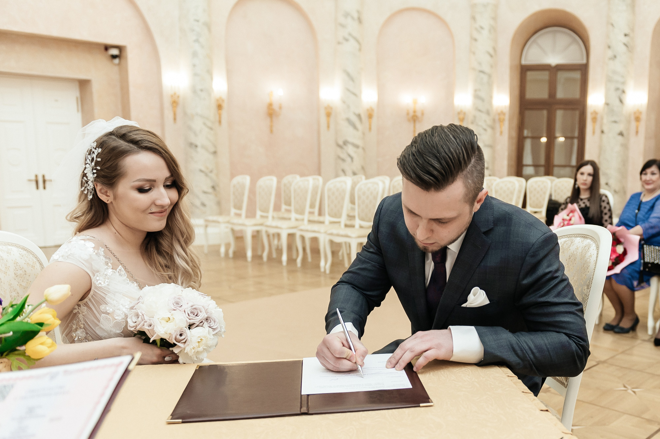 Регистрация брака и свадебная фотосессия в музее-заповеднике Остафьево. Свадебный фотограф Москва — Сергей и Татьяна