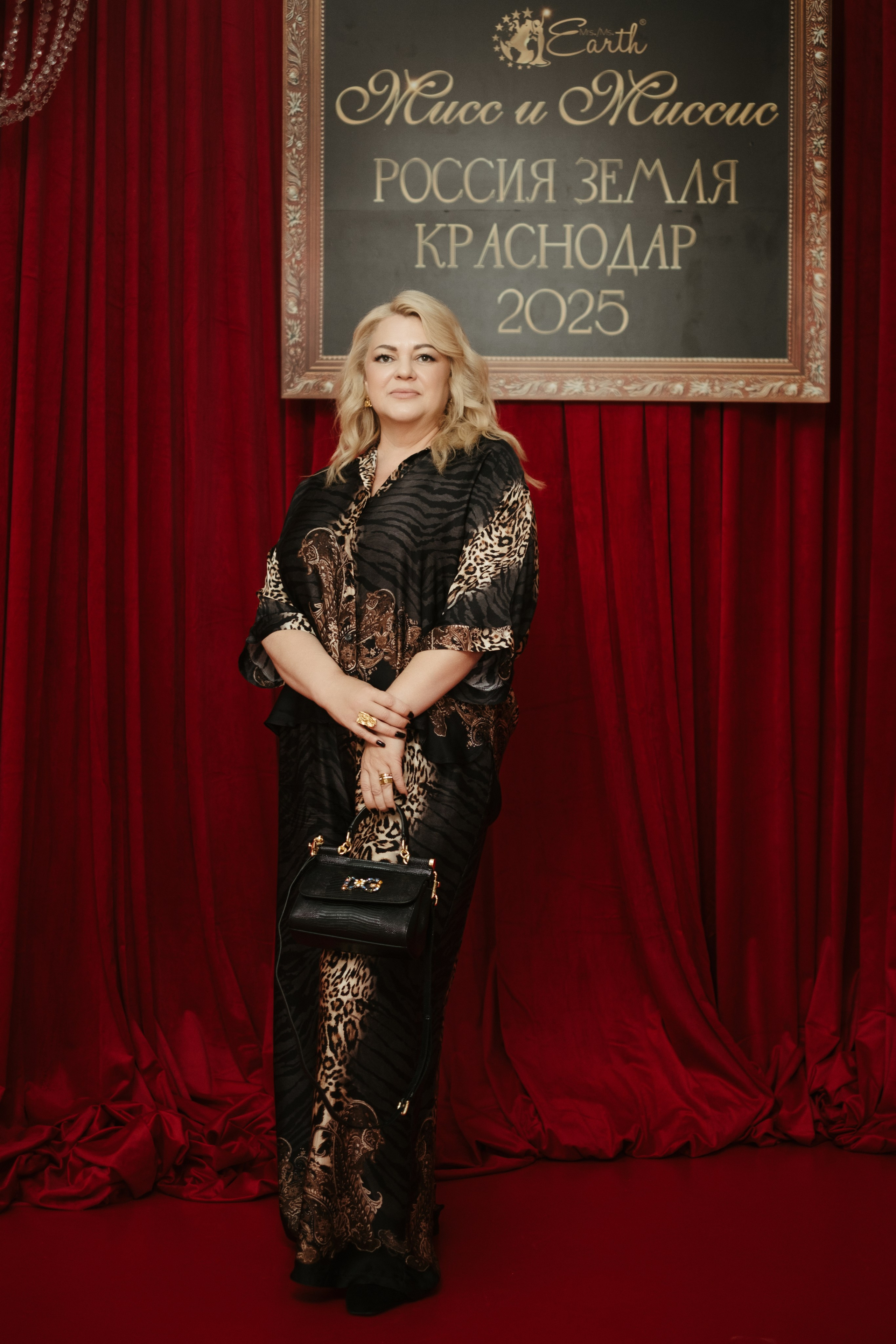 Мисс и Миссис Россия Земли Краснодар 2025. Свадебный и репортажной фотограф Денис Ожигин в Краснодаре и Краснодарском крае