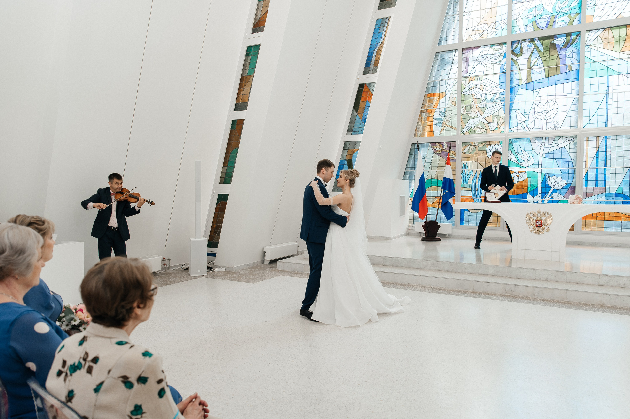Артем и Катя. Свадебный фотограф Евгения Наумовец