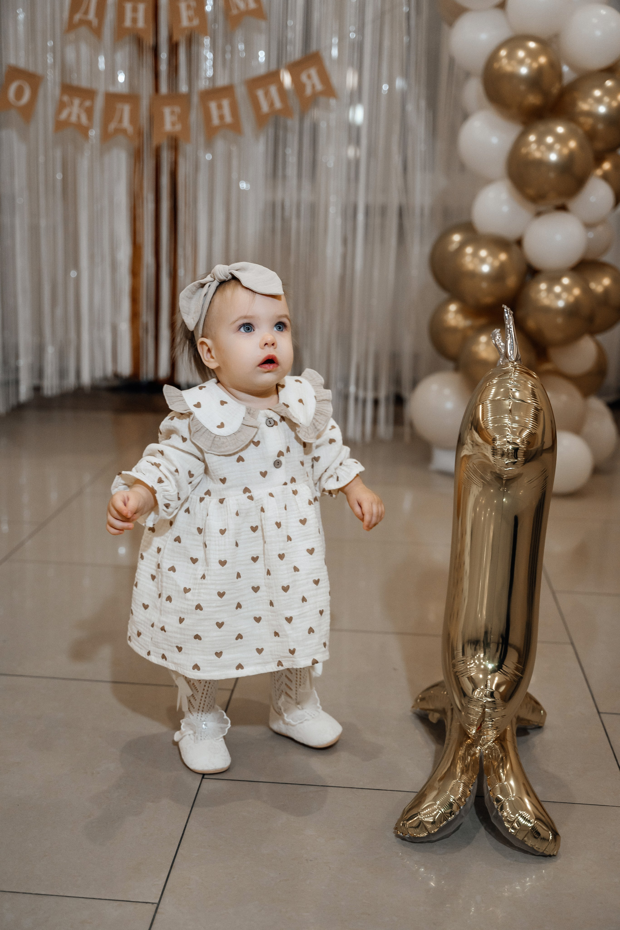 Александра и Виктория 1 годик. Семейный фотограф в Белгороде Амелина Алина