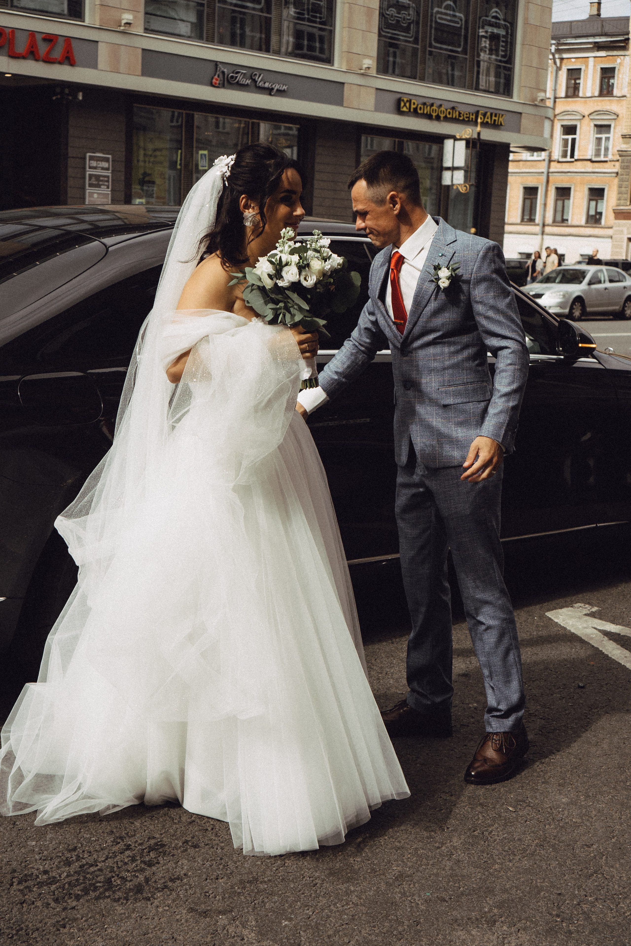 СВАДЕБНАЯ ПРОГУЛКА РЕСТОРАН МЫ ЖЕ НА ТЫ И ФОТОСЕССИИЯ С АВТОМОБИЛЕМ. Профессиональный фотограф, Санкт-Петербург — Виктория Богомолова