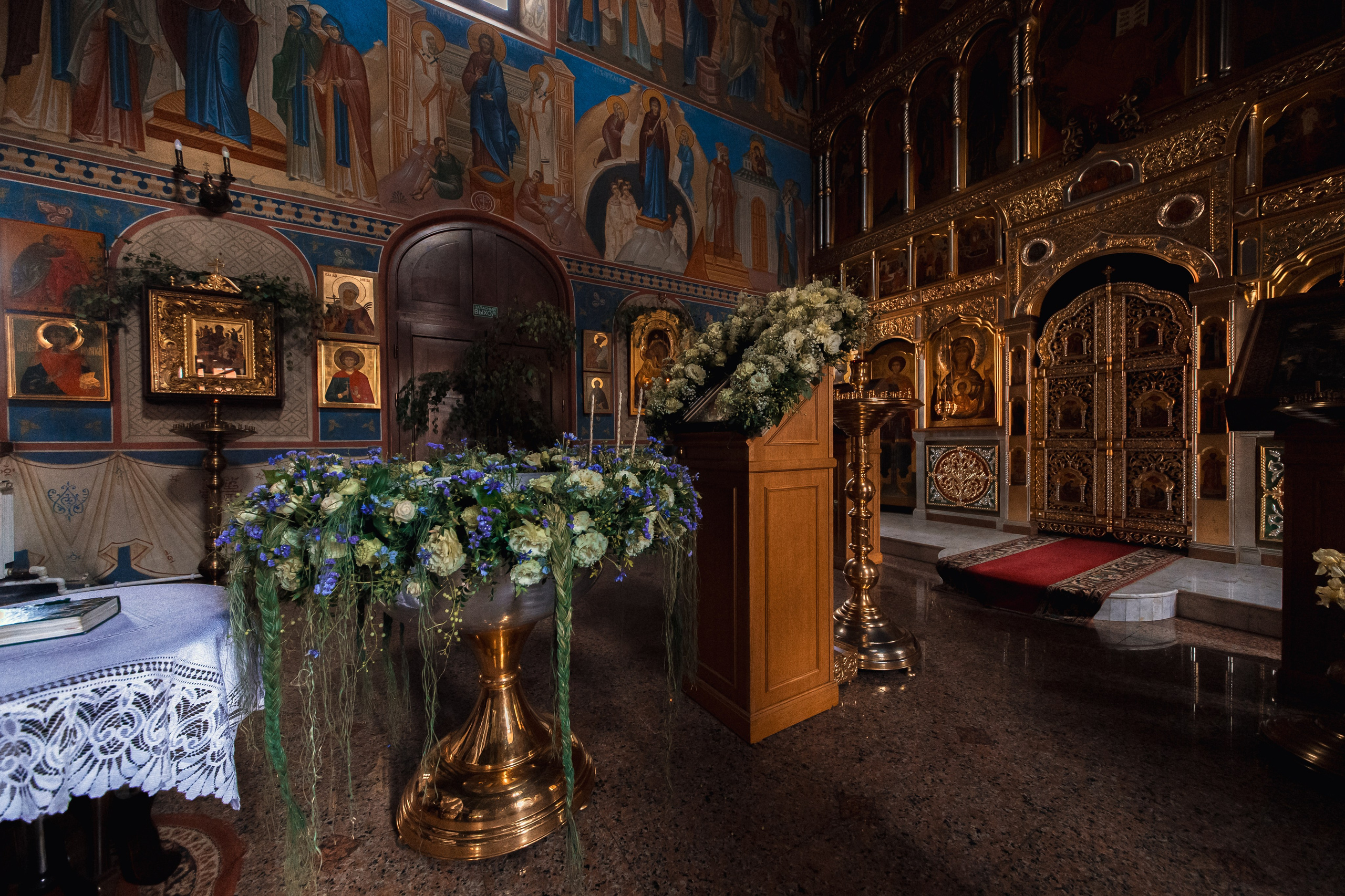 Крещение в Знаменской Церкви г. Переславль Залесский. Профессиональный фотограф в Москве и Мо Мария Шантарёва