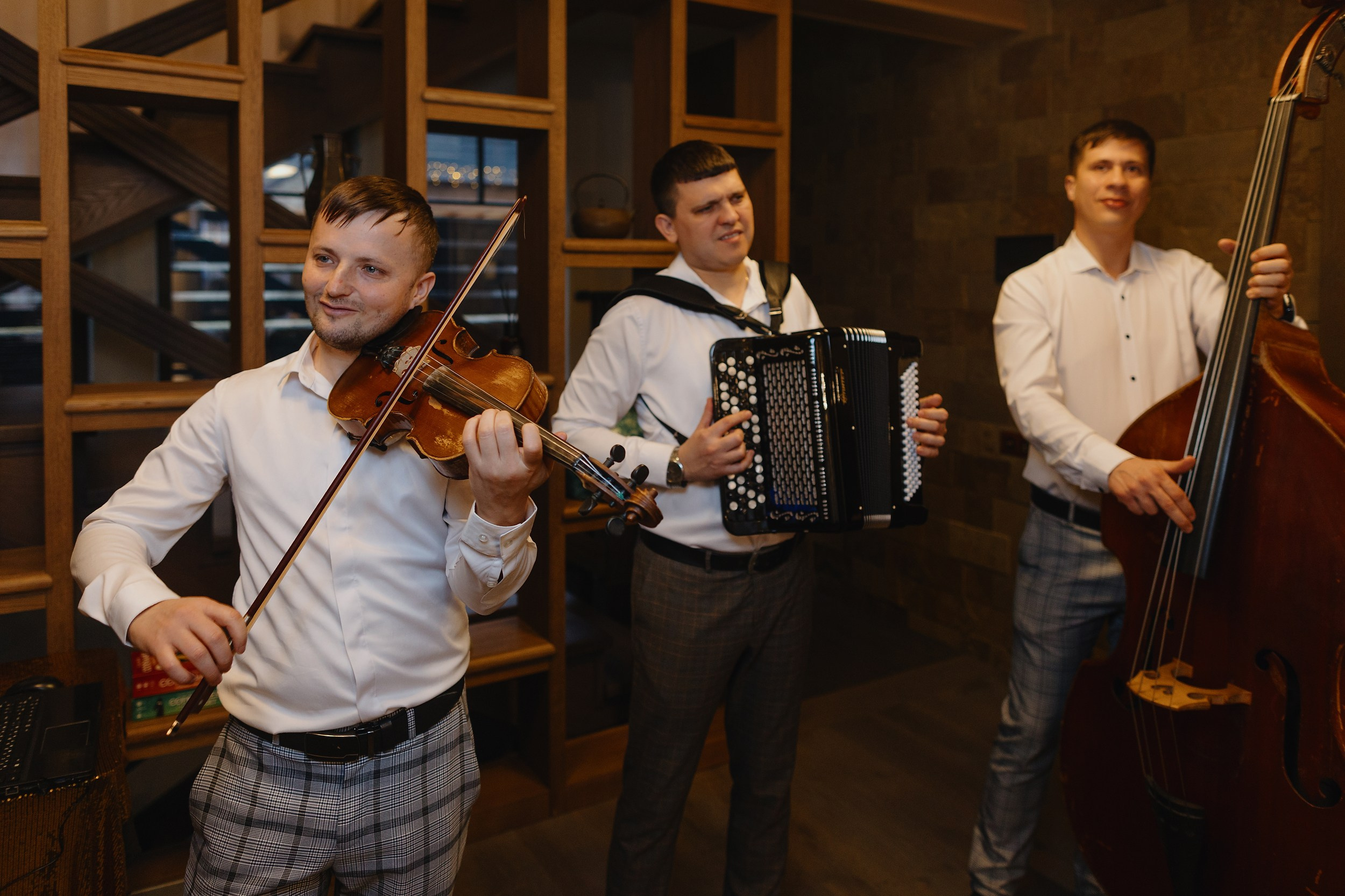 Шале Фудзи — место, где горы сами решают, когда вам уходить. 🏔️✨. RetroChic Фото