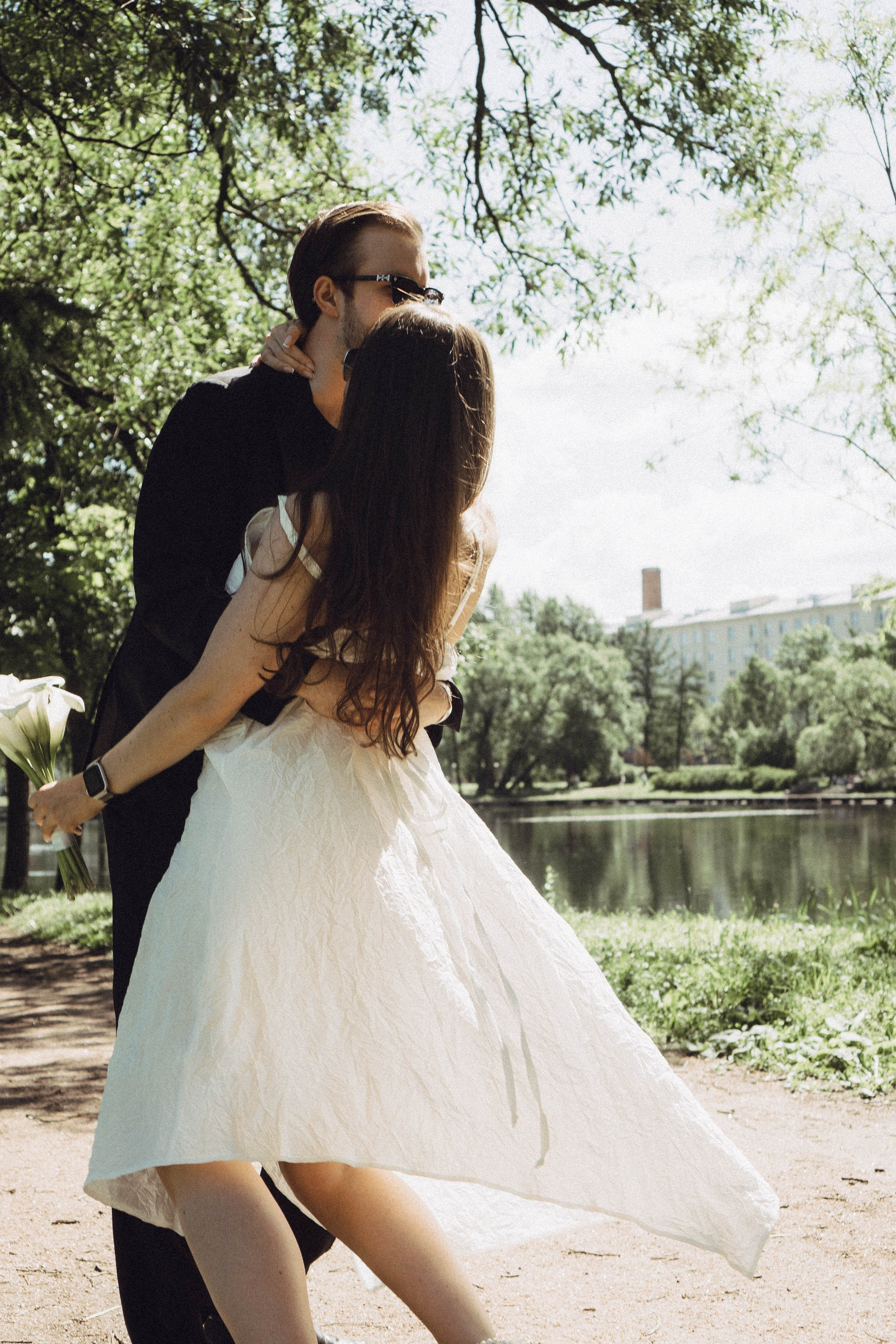 СВАДЕБНАЯ СЬЕМКА В ПАРКЕ ПОБЕДЫ И ПРОГУЛКА ПО МОСКОВСКОМУ ПРОСПЕКТУ. Профессиональный фотограф, Санкт-Петербург — Виктория Богомолова