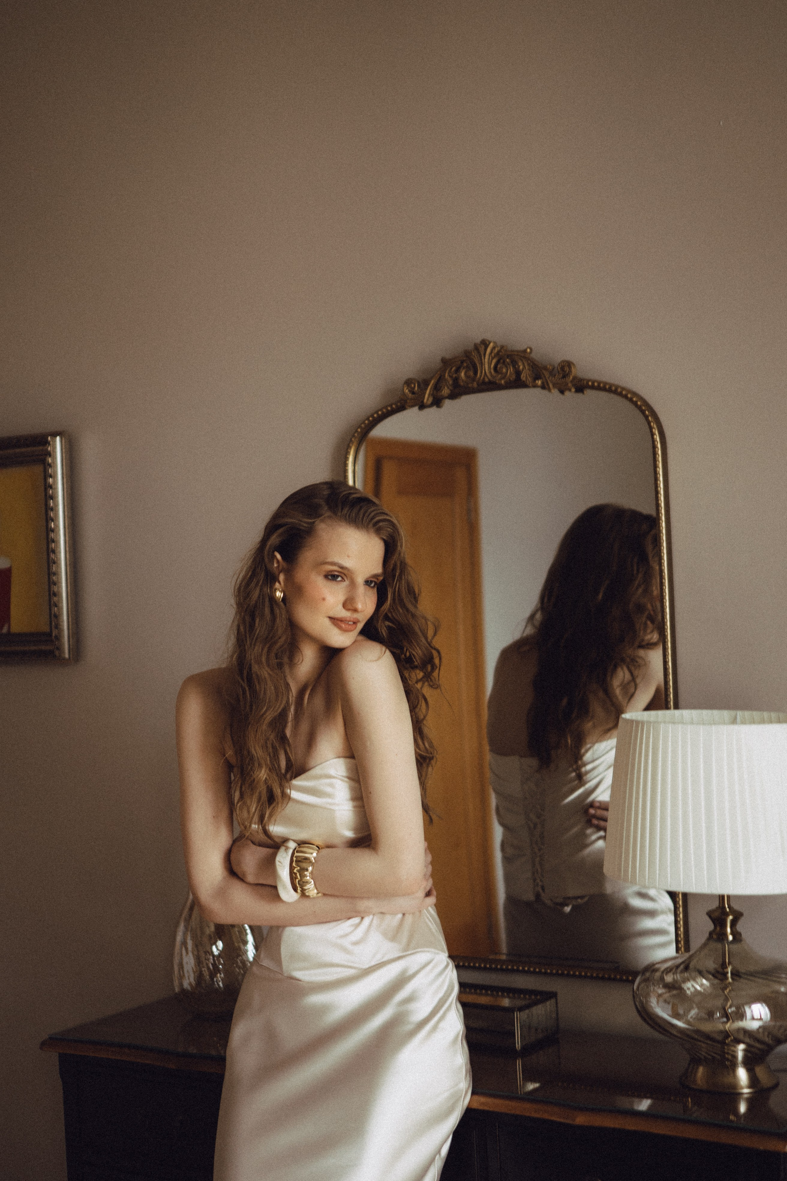 СВАДЕБНАЯ ФОТОСЕСИИИЯ ПАРЫ В УЮТНОЙ АТМОСФЕРНОЙ КВАРТИРЕ НА ФОНТАНКЕ. Профессиональный фотограф, Санкт-Петербург — Виктория Богомолова