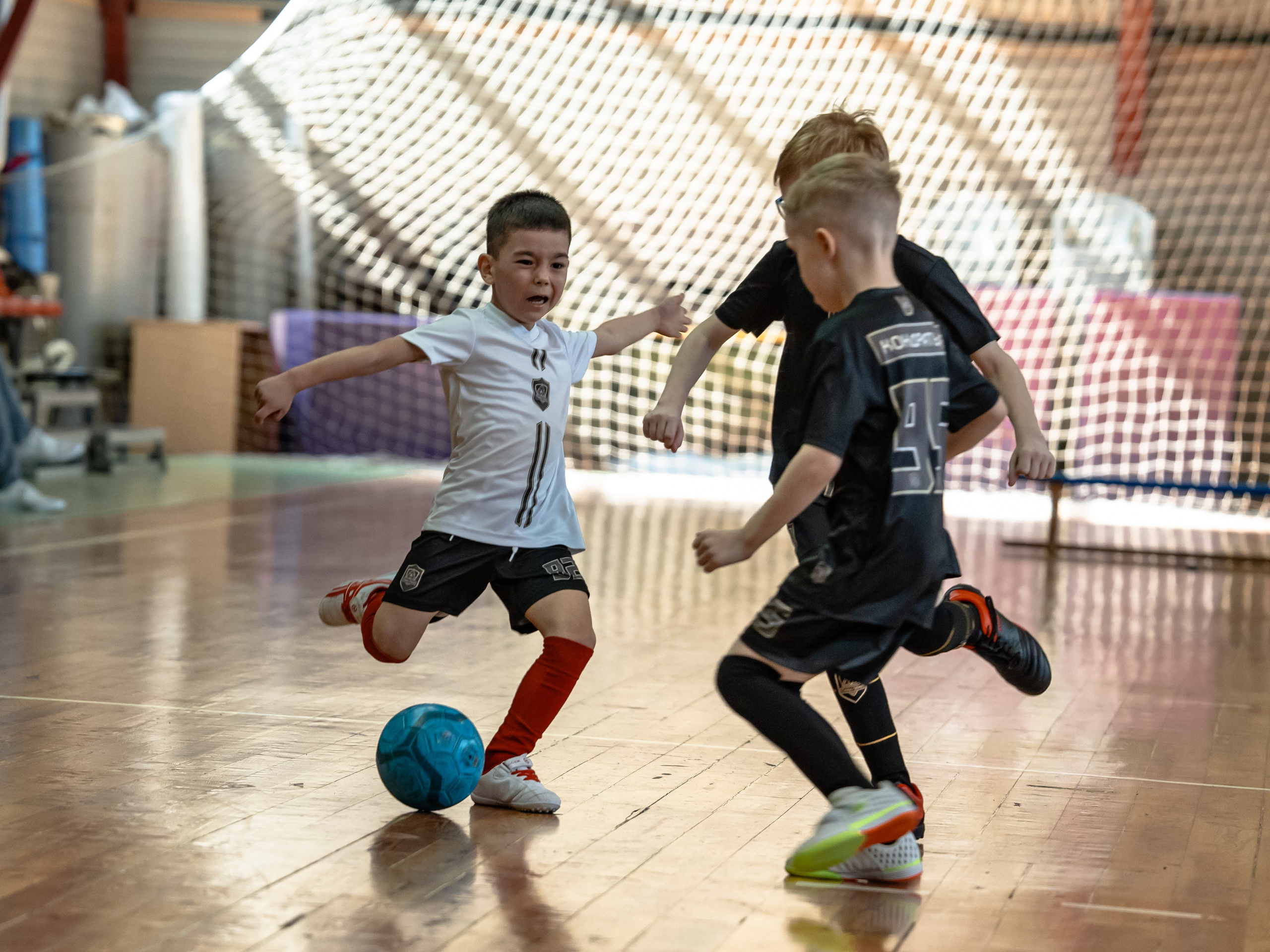 Тики-Така Противостояние 2025. Крамер Юлиана детский и семейный фотограф