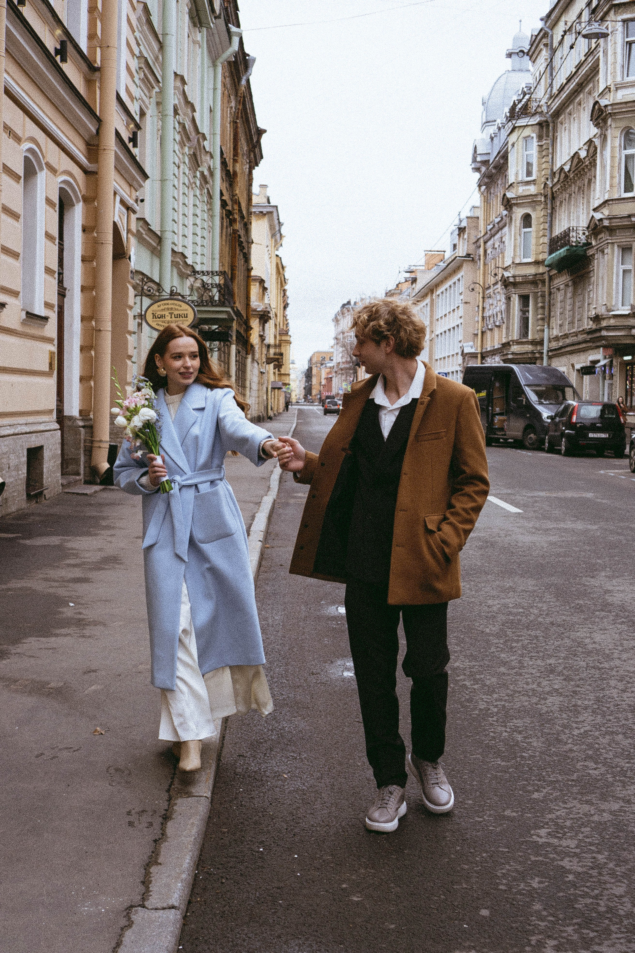 СВАДЕБНАЯ ПРОГУЛКА ПО ПЕТРОГРАДКЕ ВЕСНОЙ (ФОТОСЕССИИЯ ПАРЫ СВАДЕБНАЯ). Профессиональный фотограф, Санкт-Петербург — Виктория Богомолова