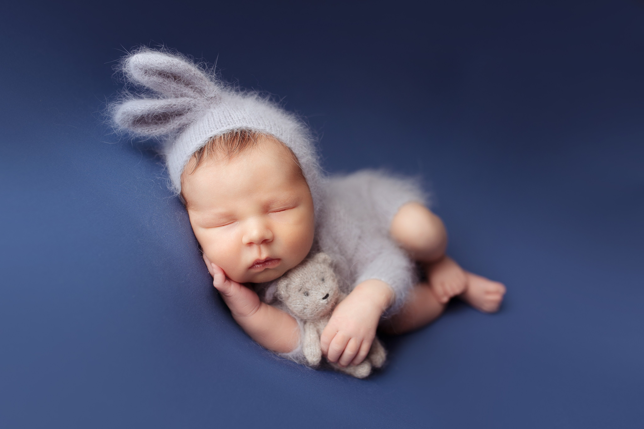 Новорожденные. Фотограф беременности, новорожденных Москва. годики под ключ