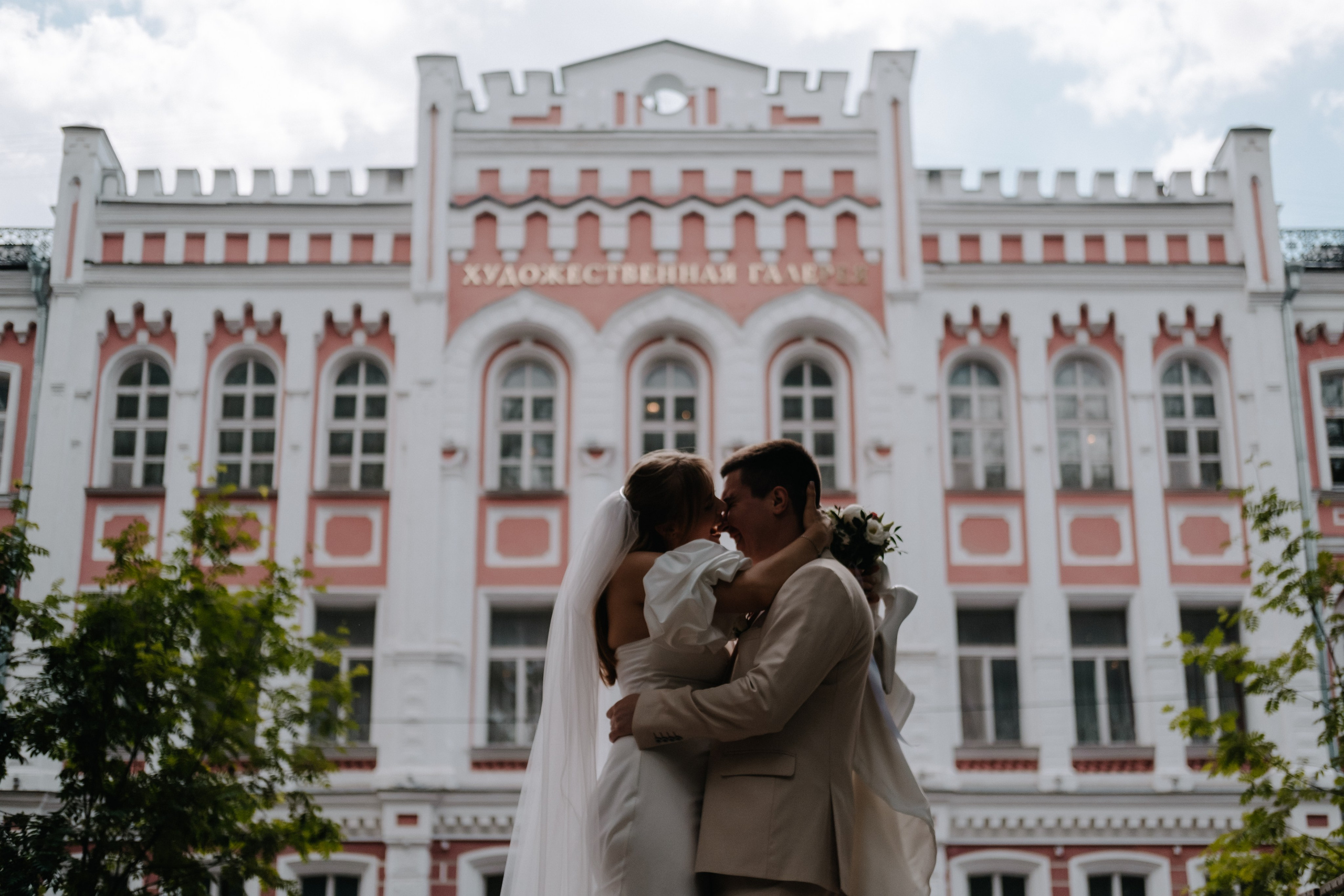 Побежали через фонтан?. Фотограф Москва, Смоленск