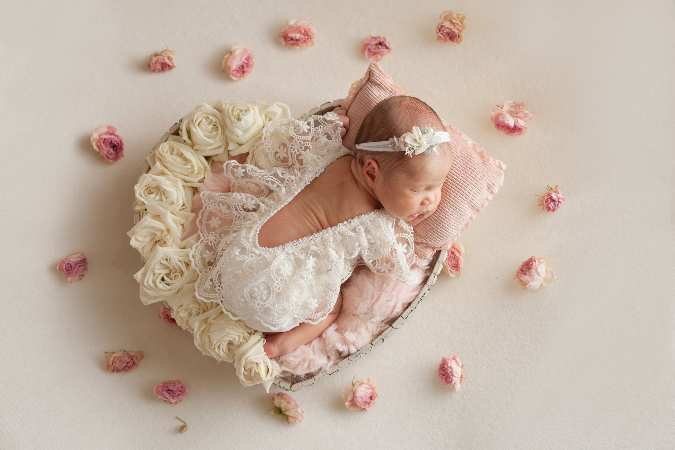 Newborn. Фотограф новорождённых в Самаре