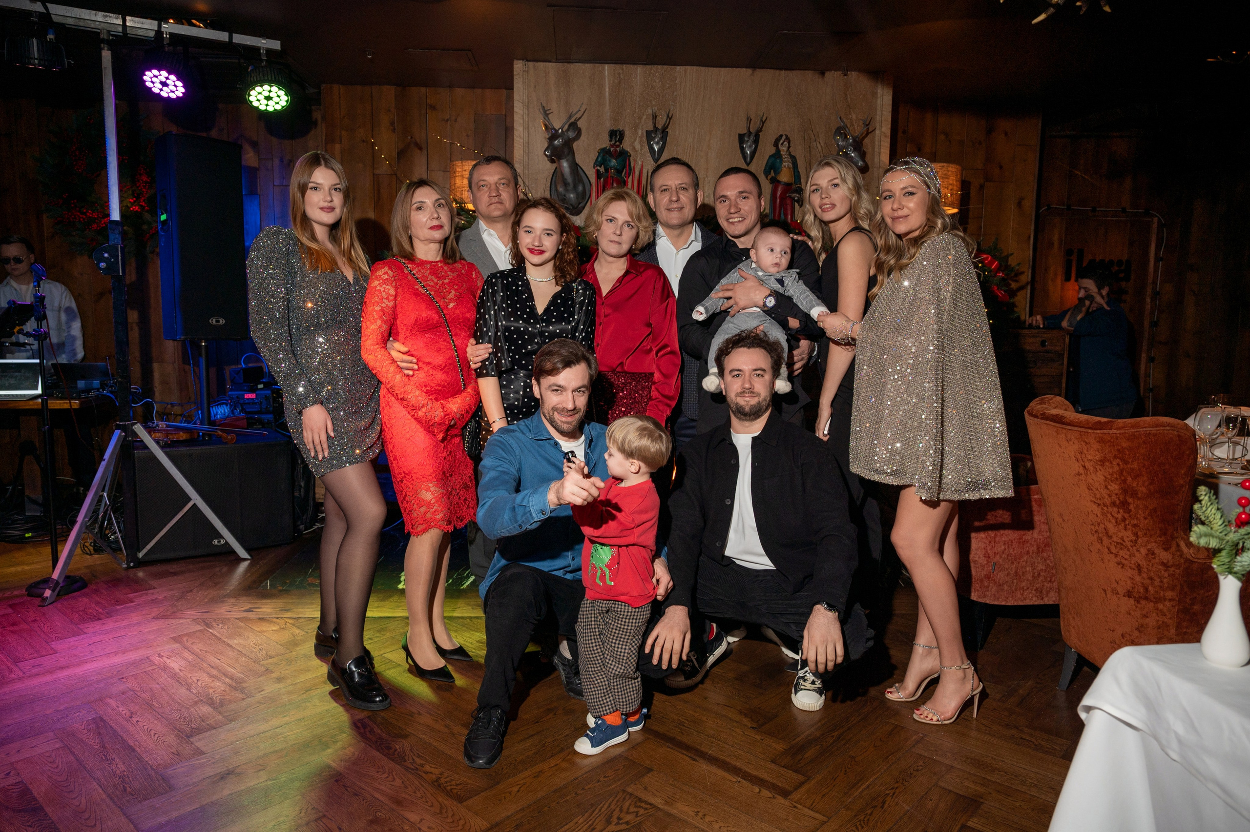 Новый год 2025 в ресторане Red Fox. Репортажный фотограф в Красной Поляне и Сочи Павлюченко Екатерина