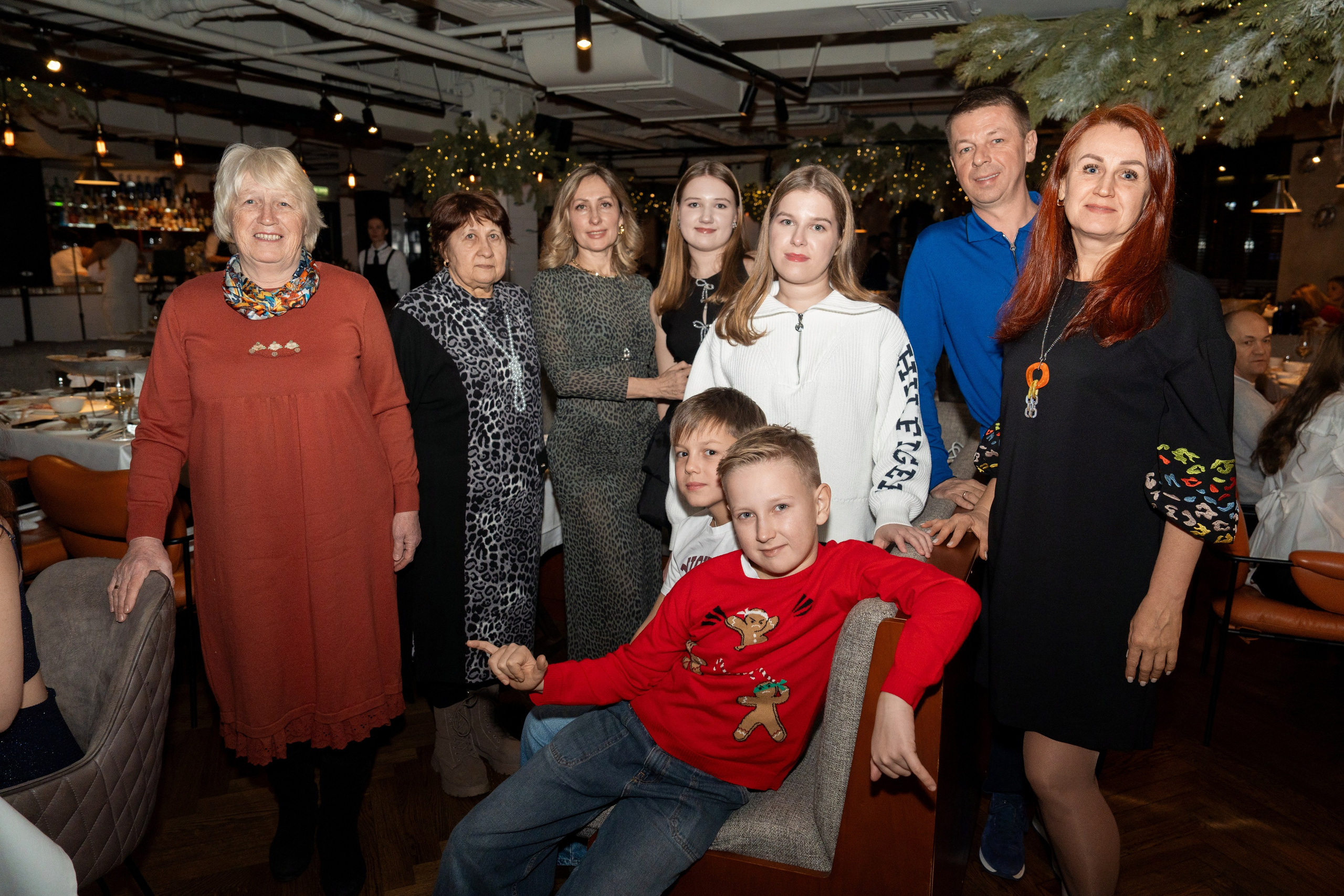 Новый год 2025 в ресторане Сахалин. Репортажный фотограф в Красной Поляне и Сочи Павлюченко Екатерина