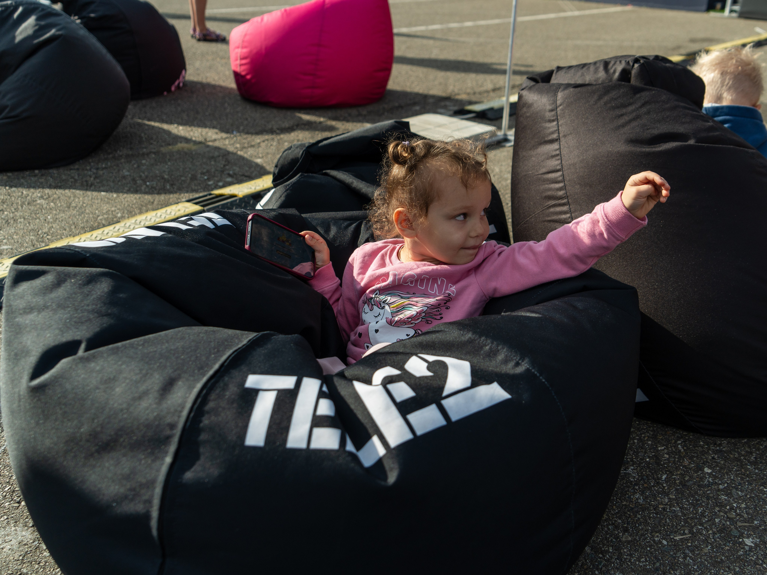 Фотоотчет партнерской интеграции для компании TELE2 на фестивале Ironstar. Репортажный фотограф в Красной Поляне и Сочи Павлюченко Екатерина