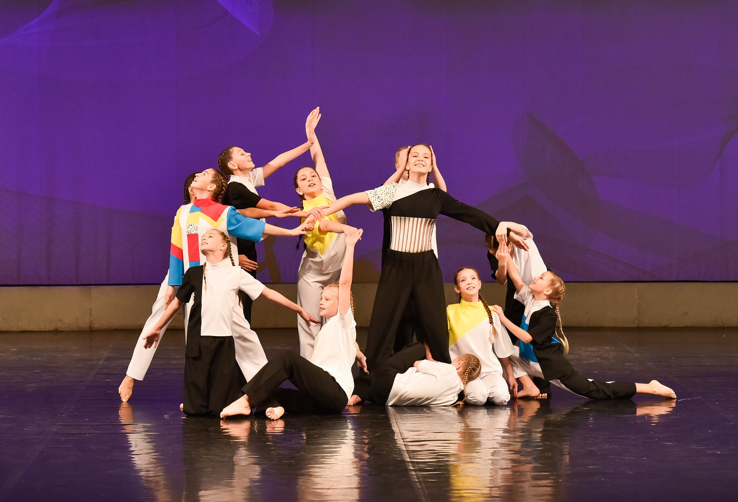 01.12.2024 Фестиваль хореографического искусства «АРТ-КОМПАС. СЕВЕРО-ЗАПАД» г. Спб. Медиастудия Фото Концепт