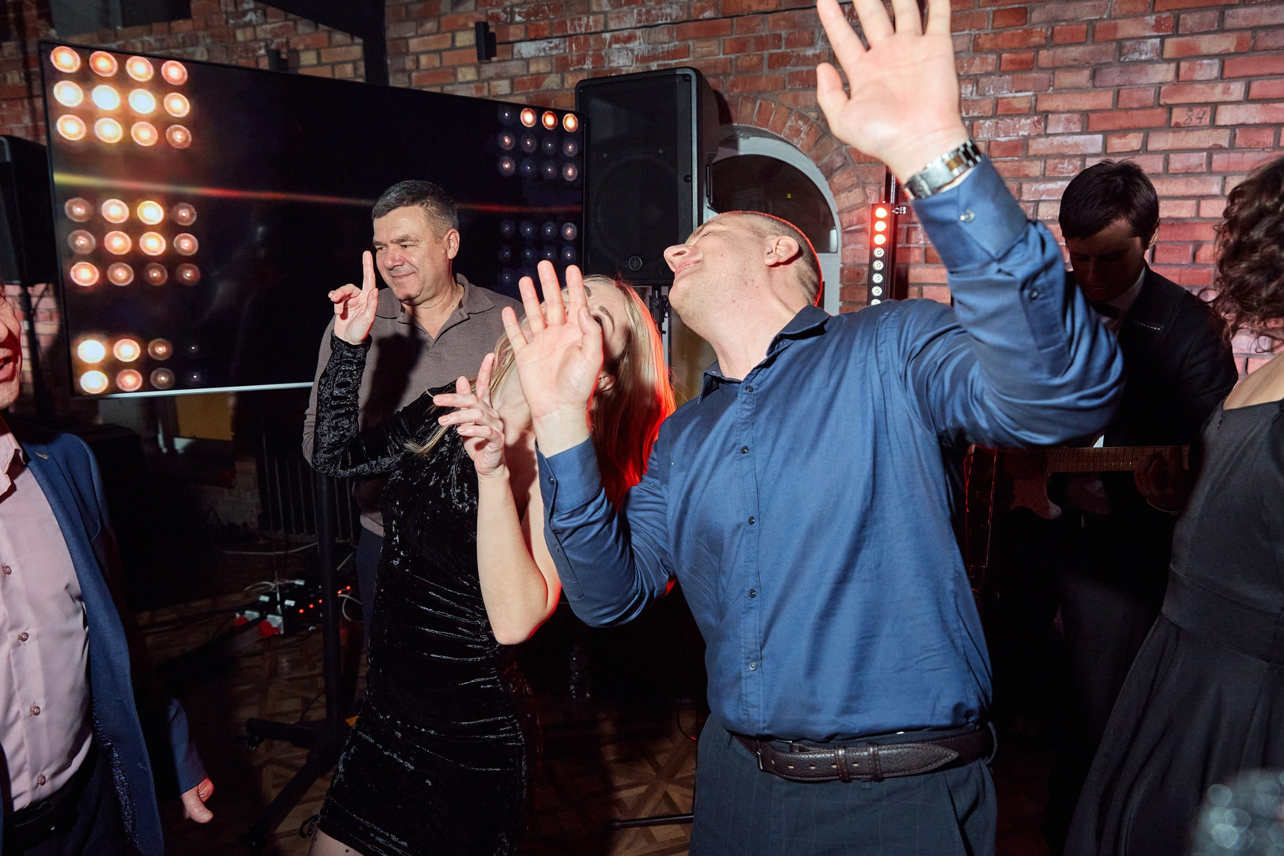 Компания Clarity / Пространство HIDE. Антон Артюшин, портретный фотограф. Москва