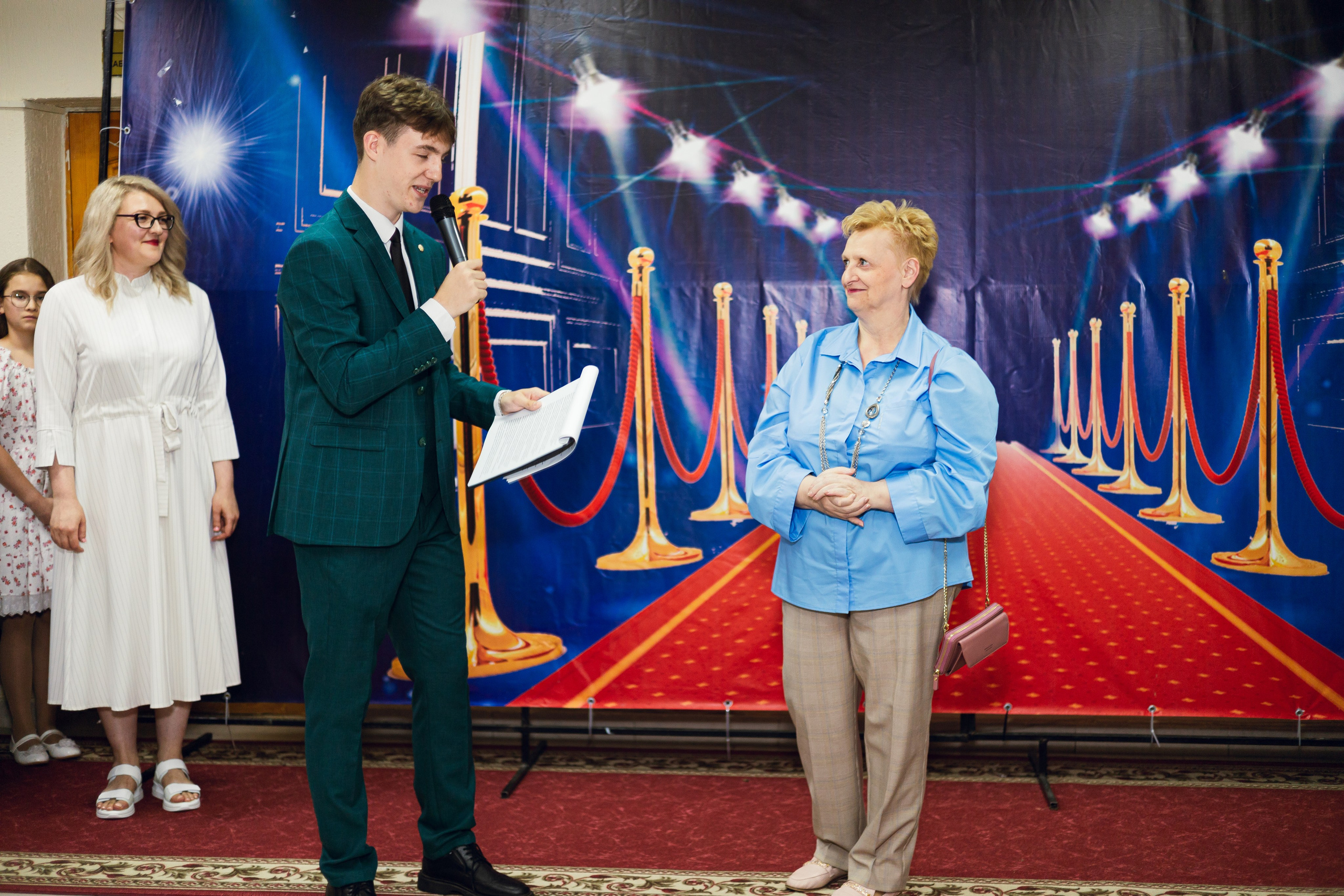 3 школа. Фотограф и видеограф в Бугульме Аня Трутнева