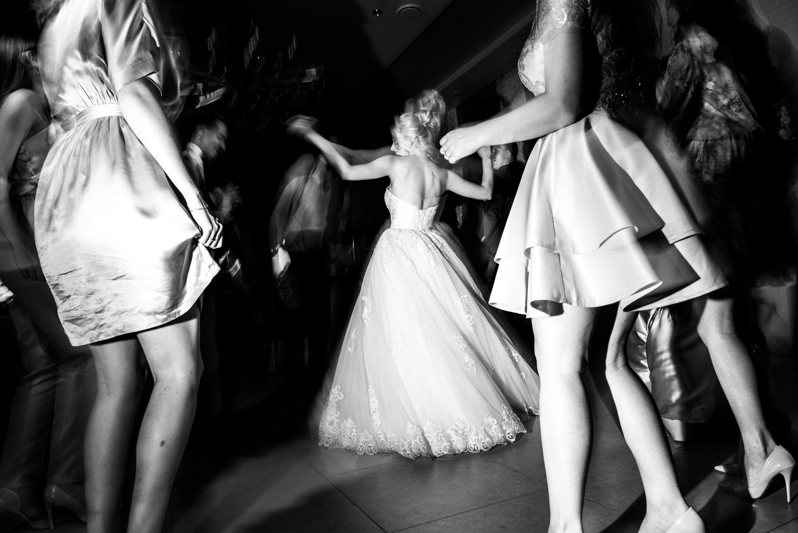 Летний парфюм. Dmitry Unik — ваш стильный фотограф