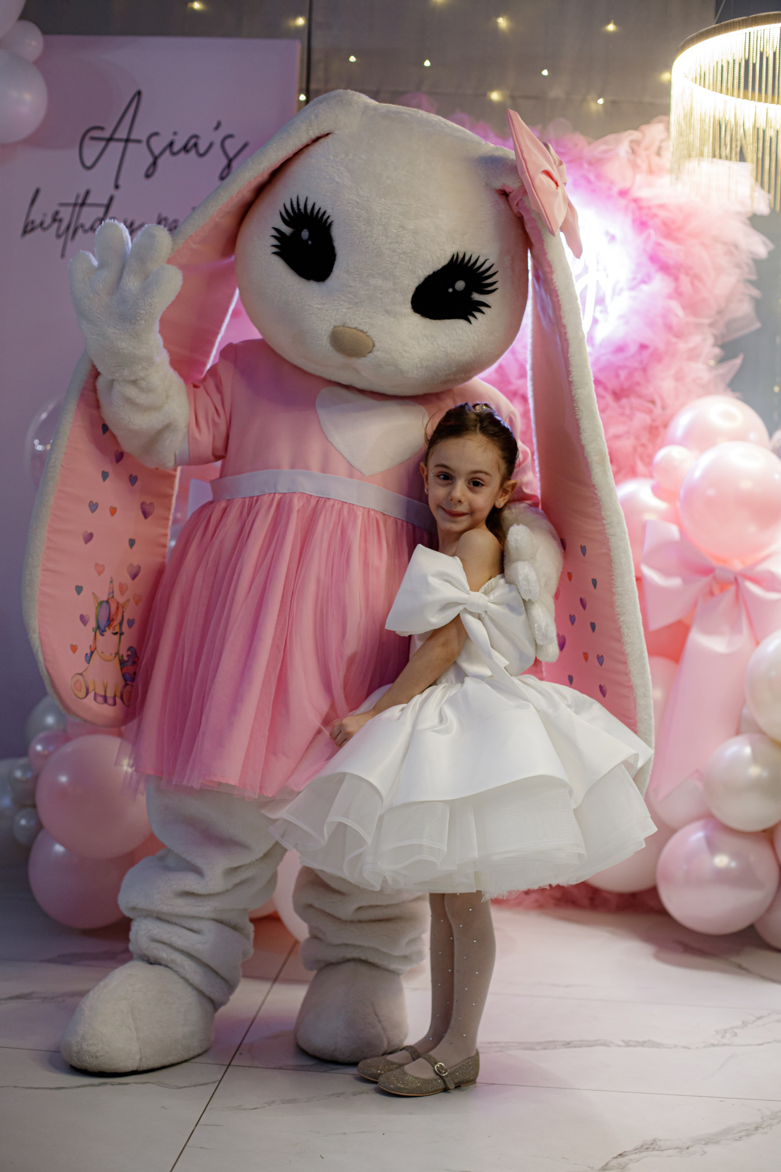 ASIA'S BIRTHDAY PARTY. Photokarish