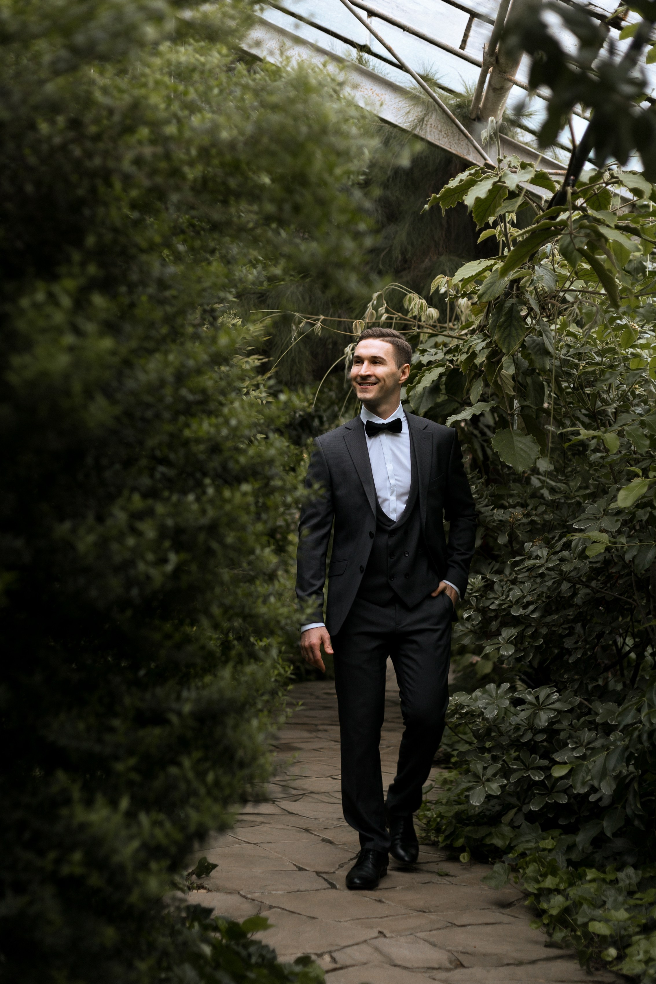 Свадебная фотосессия в оранжерее. Свадебный и семейный фотограф в Волгограде Кристина Иванова