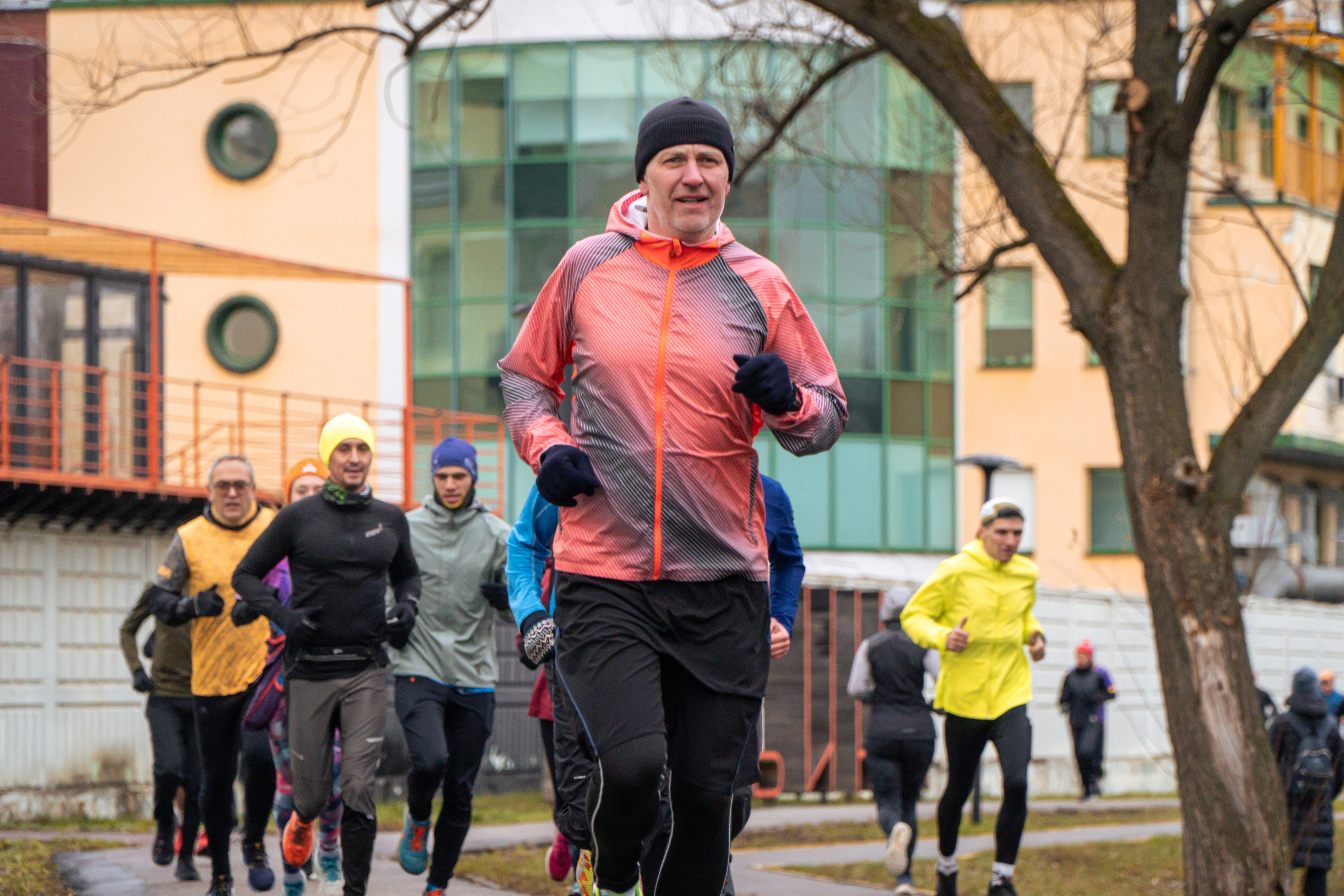 5 вёрст Реутов 16.11.2024. Роман Капилюшов. Бег. Фото. Видео. г. Люберцы