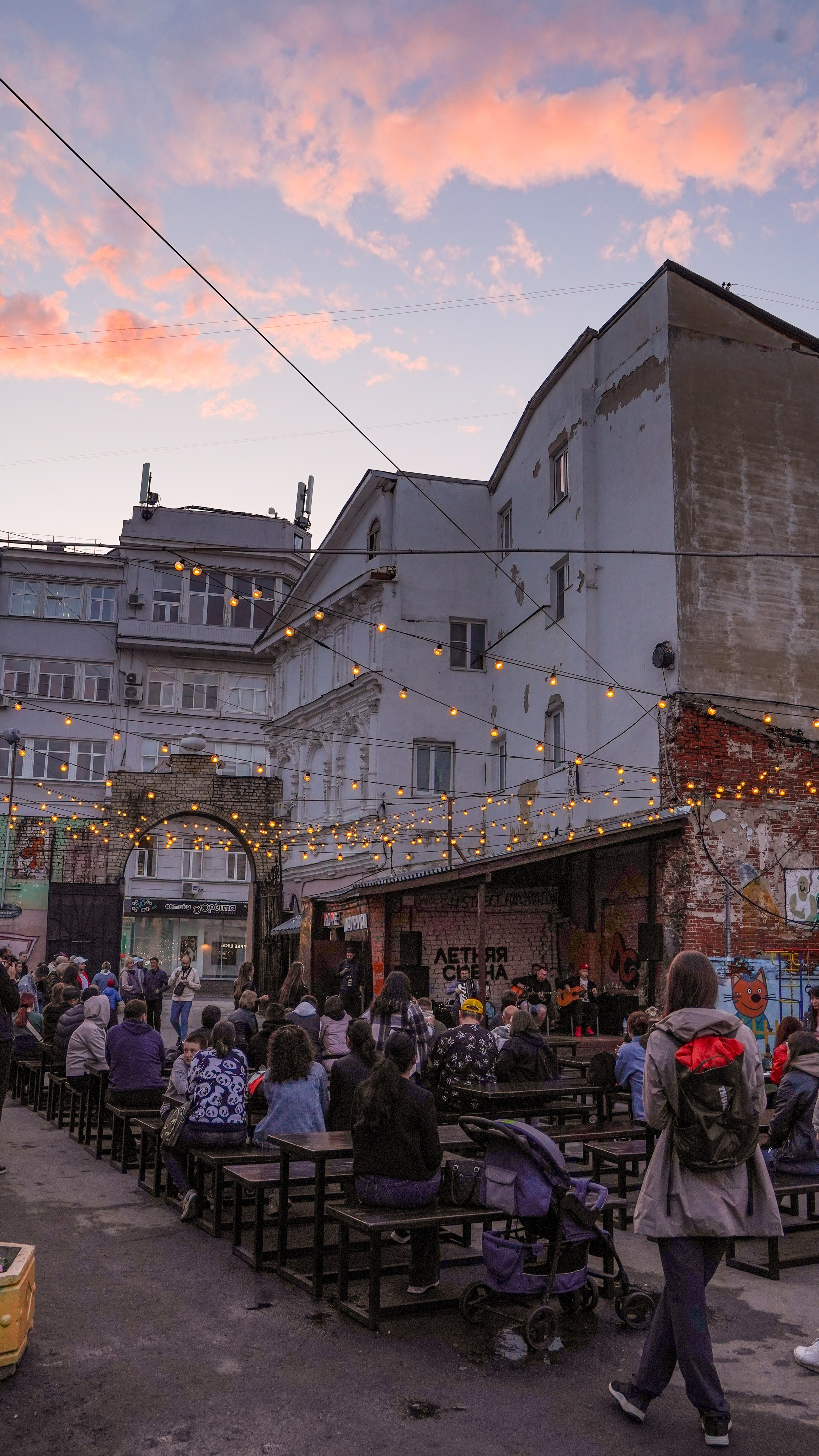 Фудмаркет. Открытие. Фотограф Надежда Жемкова. Фотосъёмка, ретушь, фотомонтаж для вас и вашего бизнеса