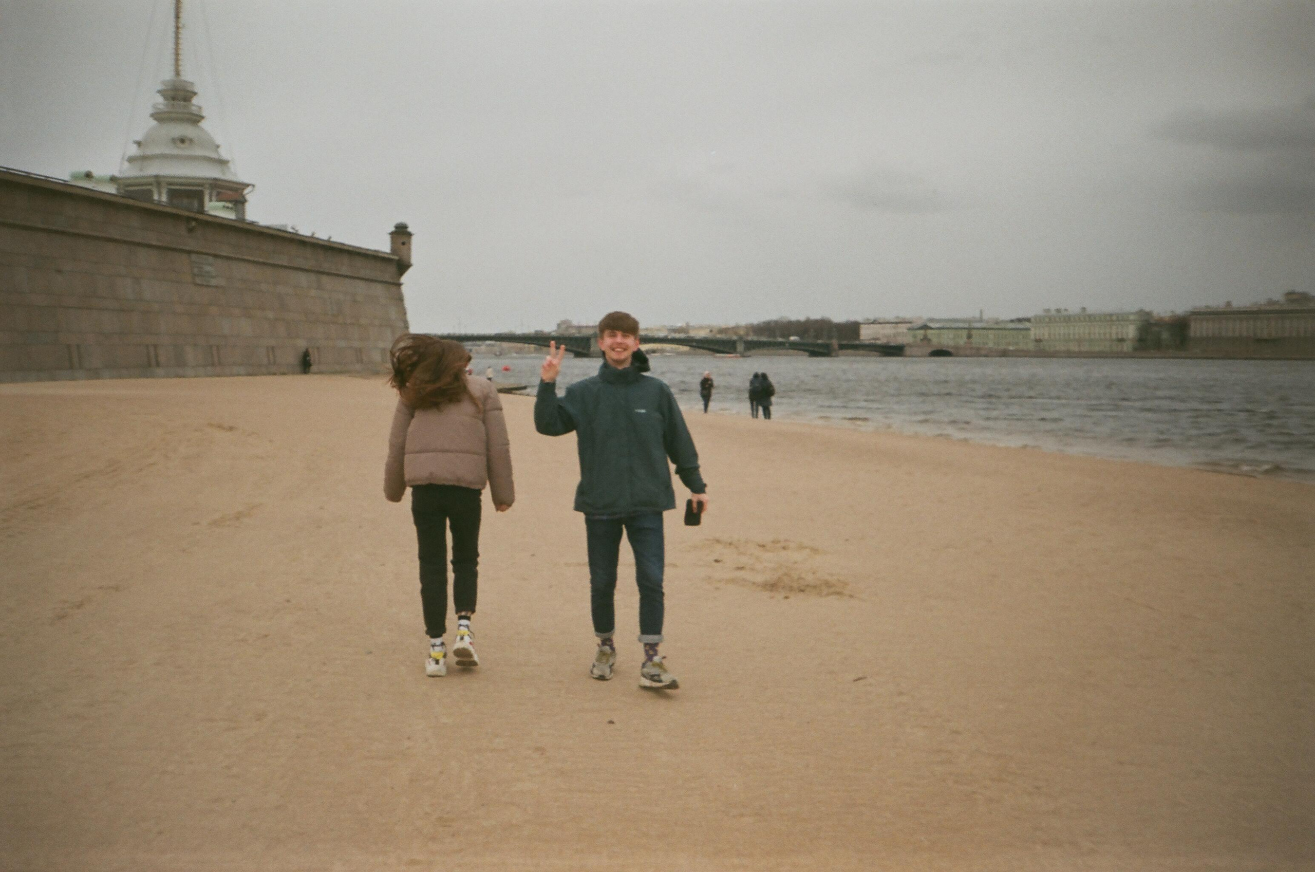 Фотографии на пленку в Санкт-Петербурге. Фотограф в Санкт-Петербурге DOLININ