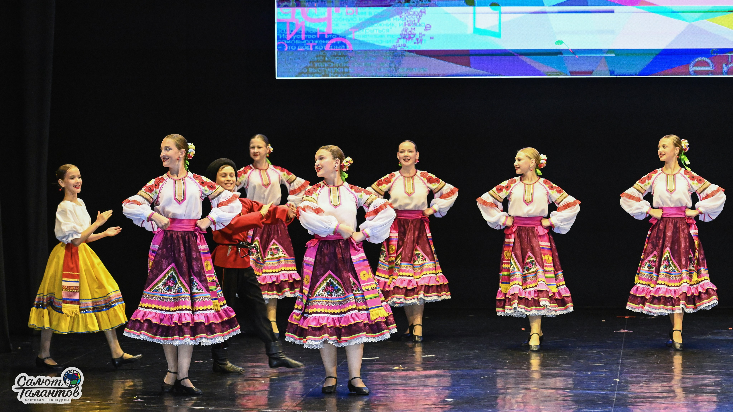 05.07.2025 «Салют Талантов» 10-й Фестиваль-Конкурс «ПО МЕСТАМ ВОИНСКОЙ СЛАВЫ» г. Волгоград. Медиастудия Фото Концепт