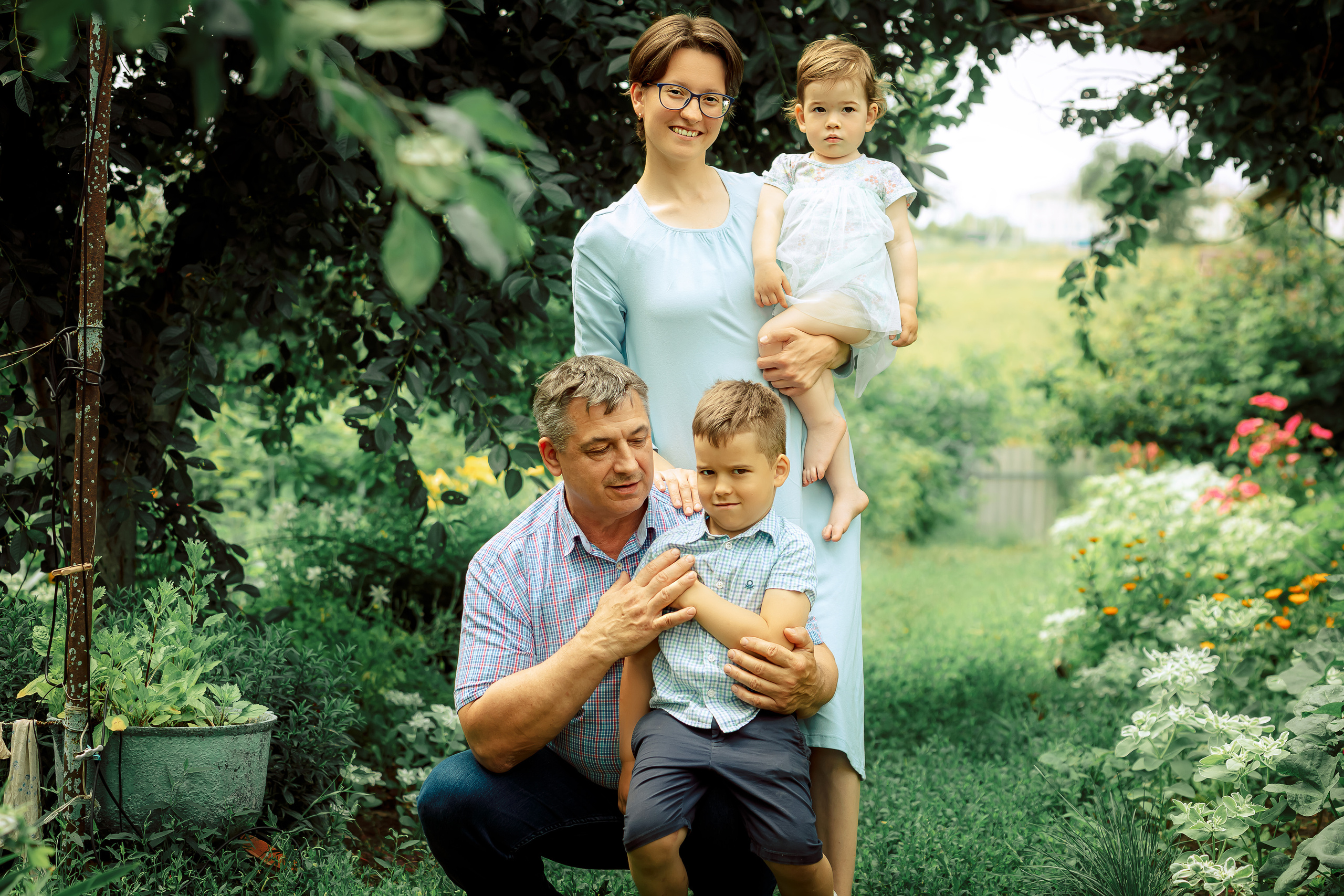 Семейные радости. Съемка Таинств Крещения Венчания, детские и семейные съемки в Пензе