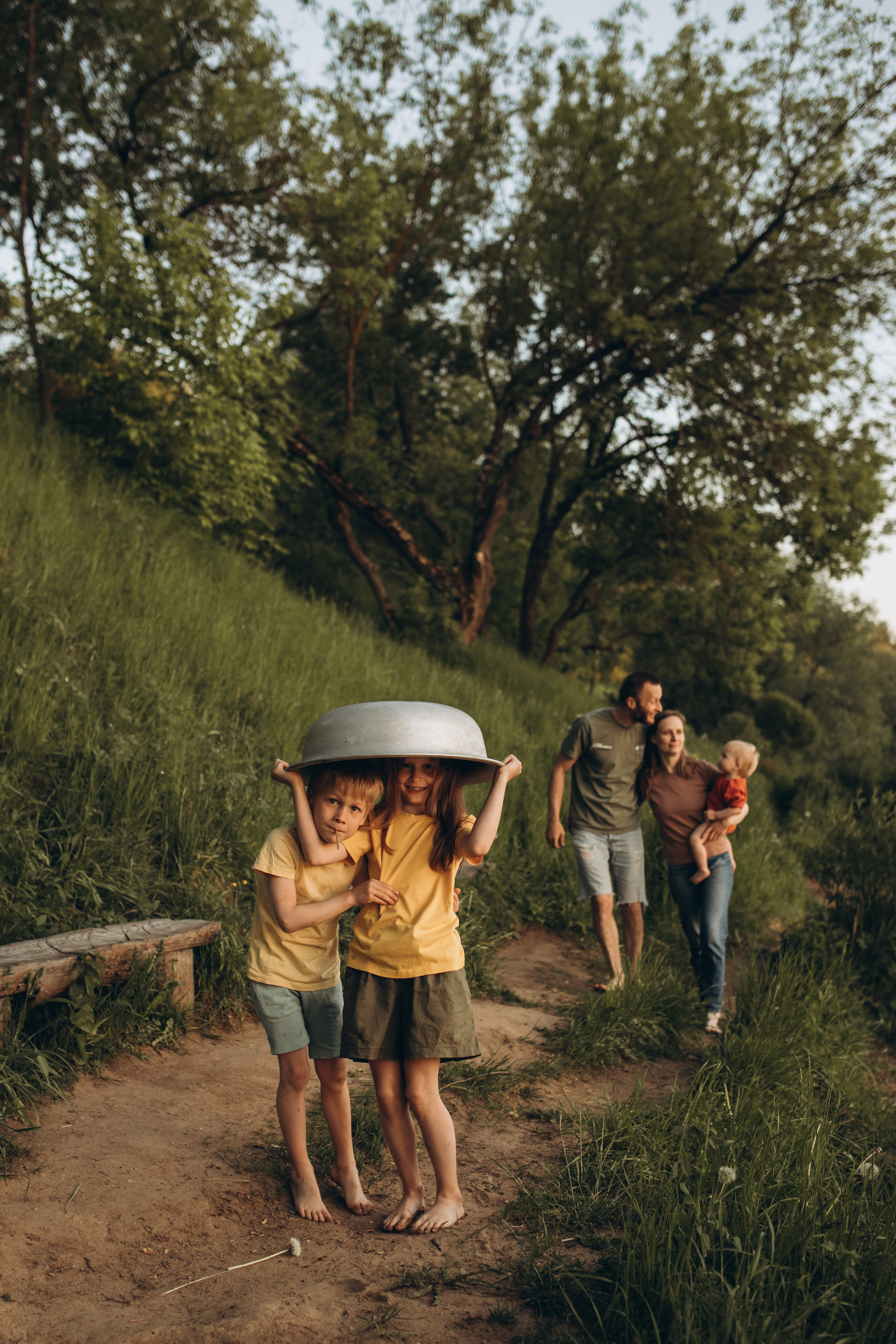 Саша, Петя, Маня, Веня и Яся. Фотограф Людмила Оюн