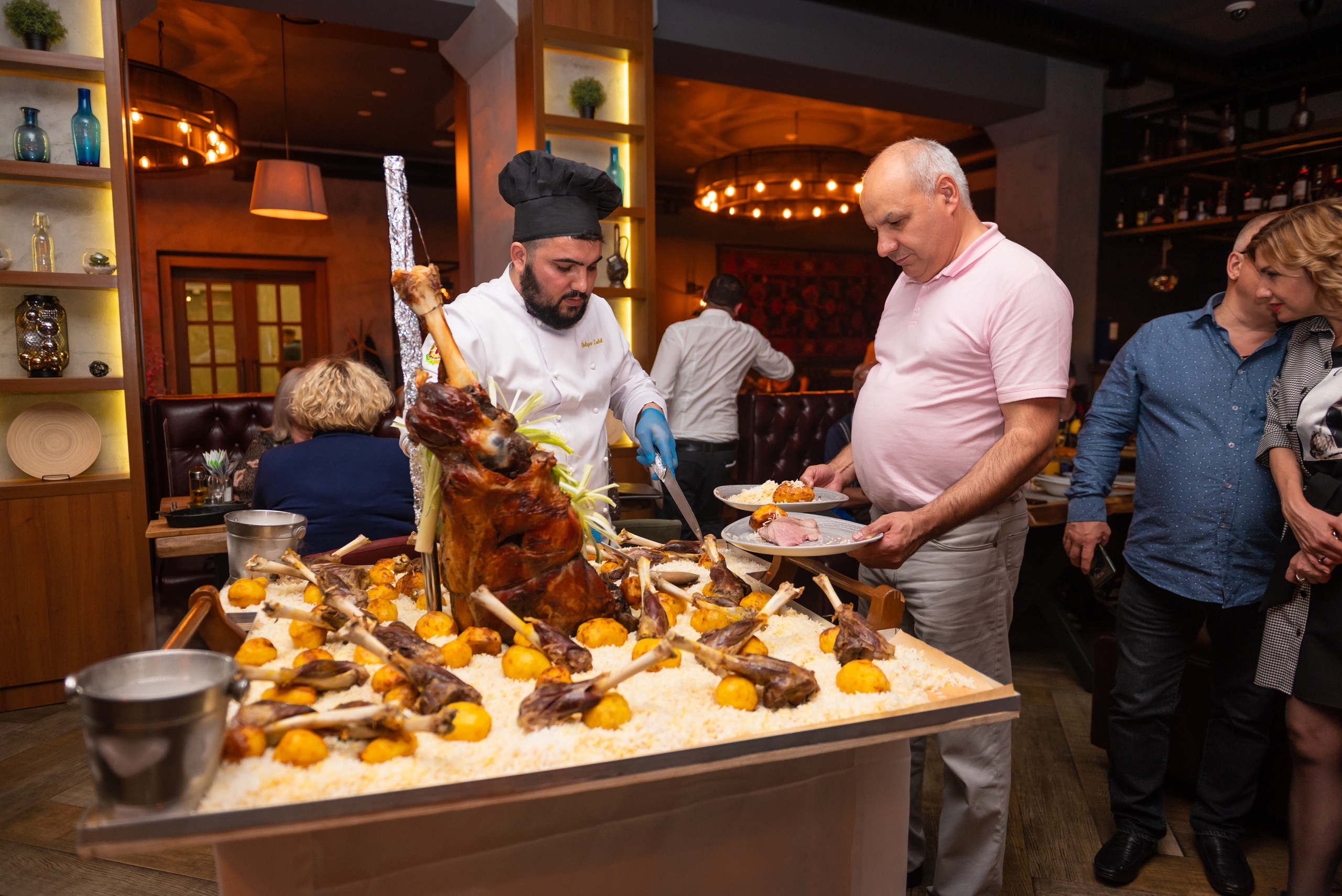 Ресторану Бакинский бульвар № 1 4 года. Свадебный и семейный фотограф в Дзержинске Екатерина Шулакова