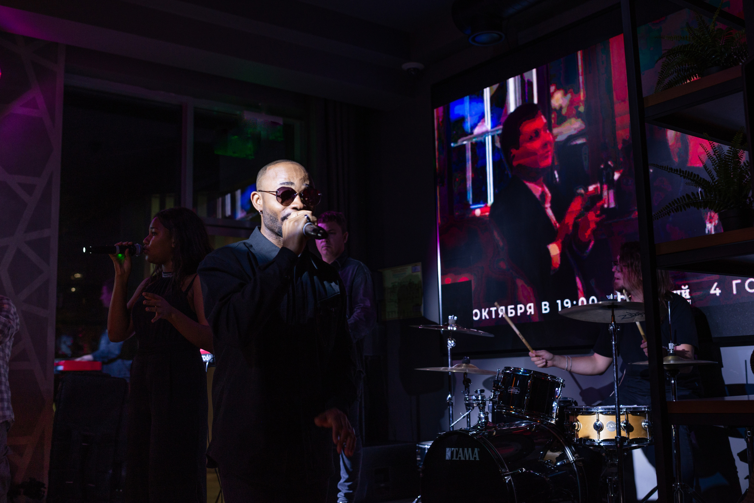 Ресторану Бакинский бульвар № 1 4 года. Свадебный и семейный фотограф в Дзержинске Екатерина Шулакова