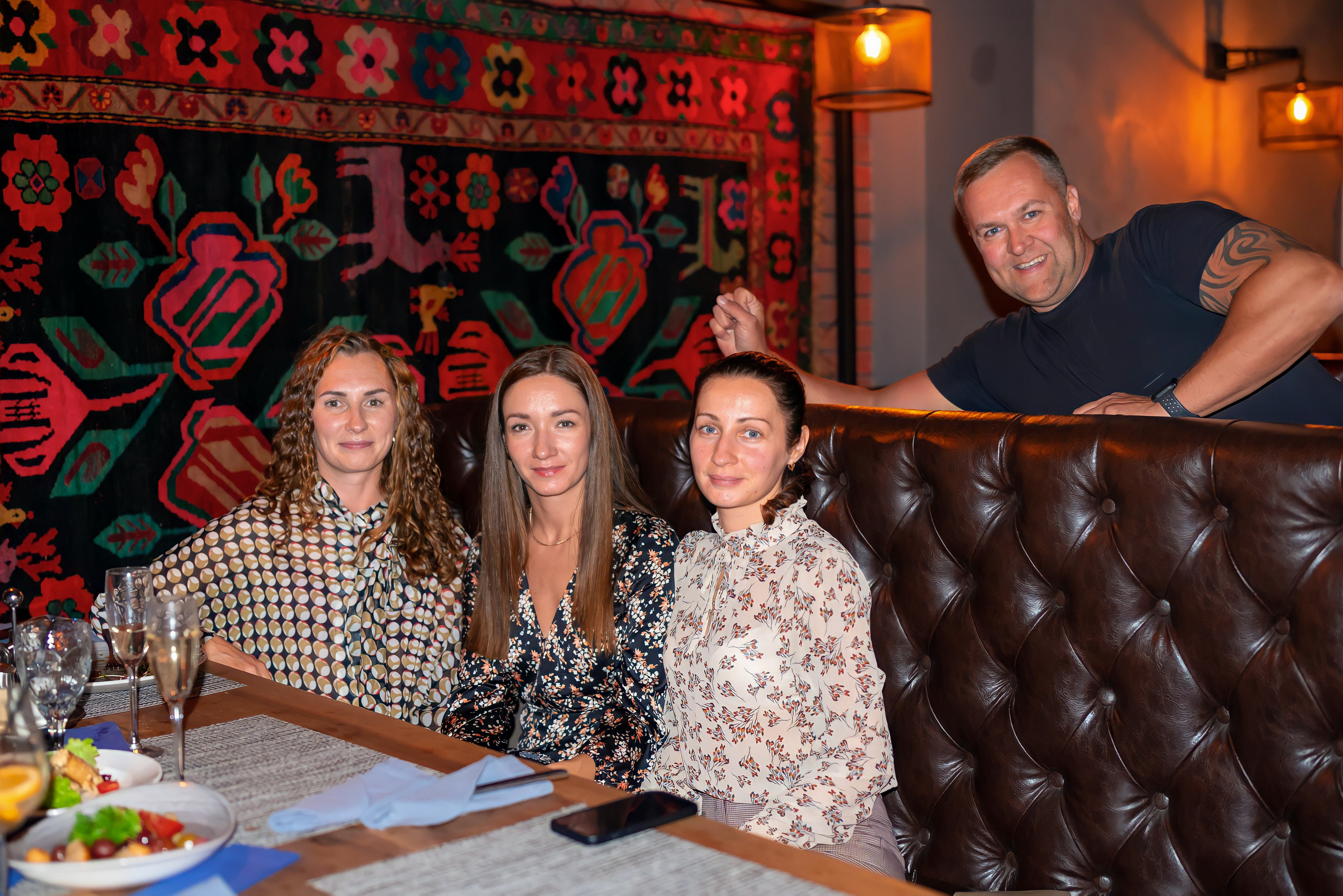 Ресторану Бакинский бульвар № 1 4 года. Свадебный и семейный фотограф в Дзержинске Екатерина Шулакова