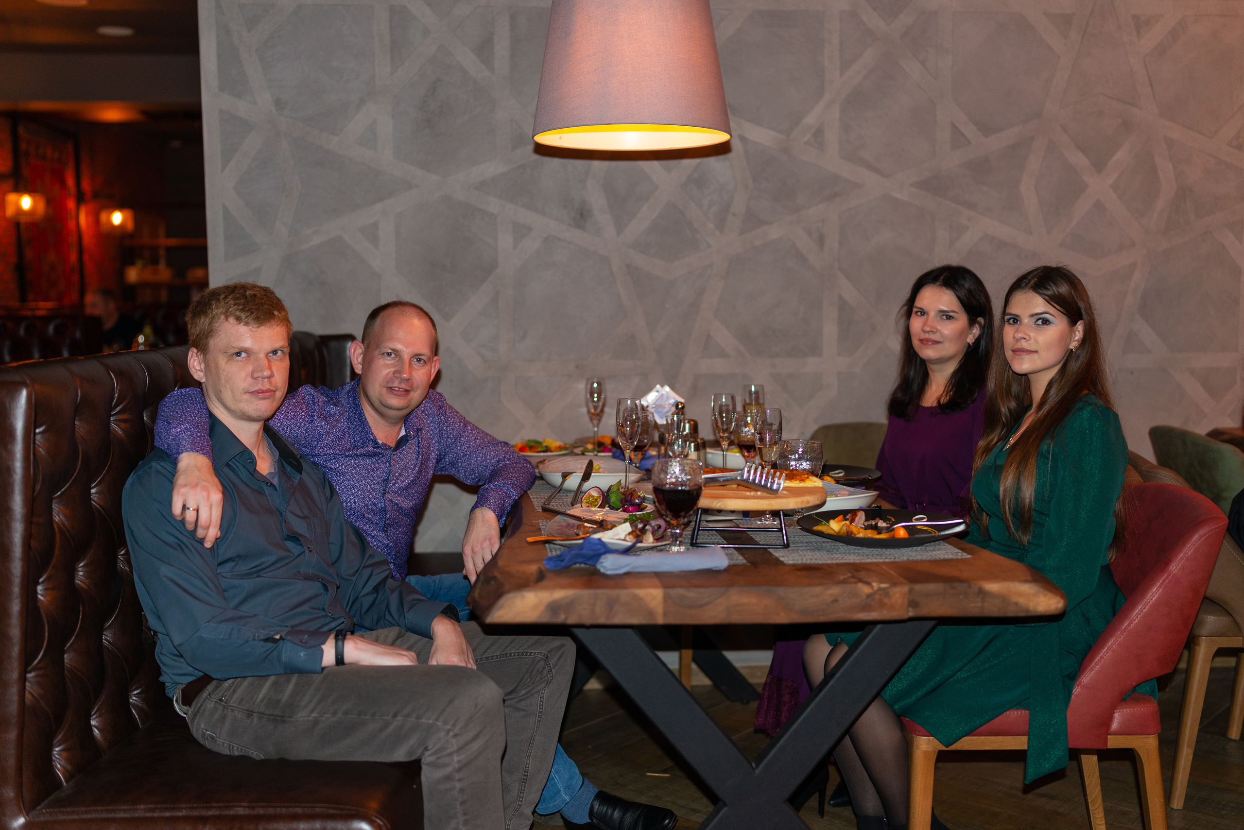 Ресторану Бакинский бульвар № 1 4 года. Свадебный и семейный фотограф в Дзержинске Екатерина Шулакова