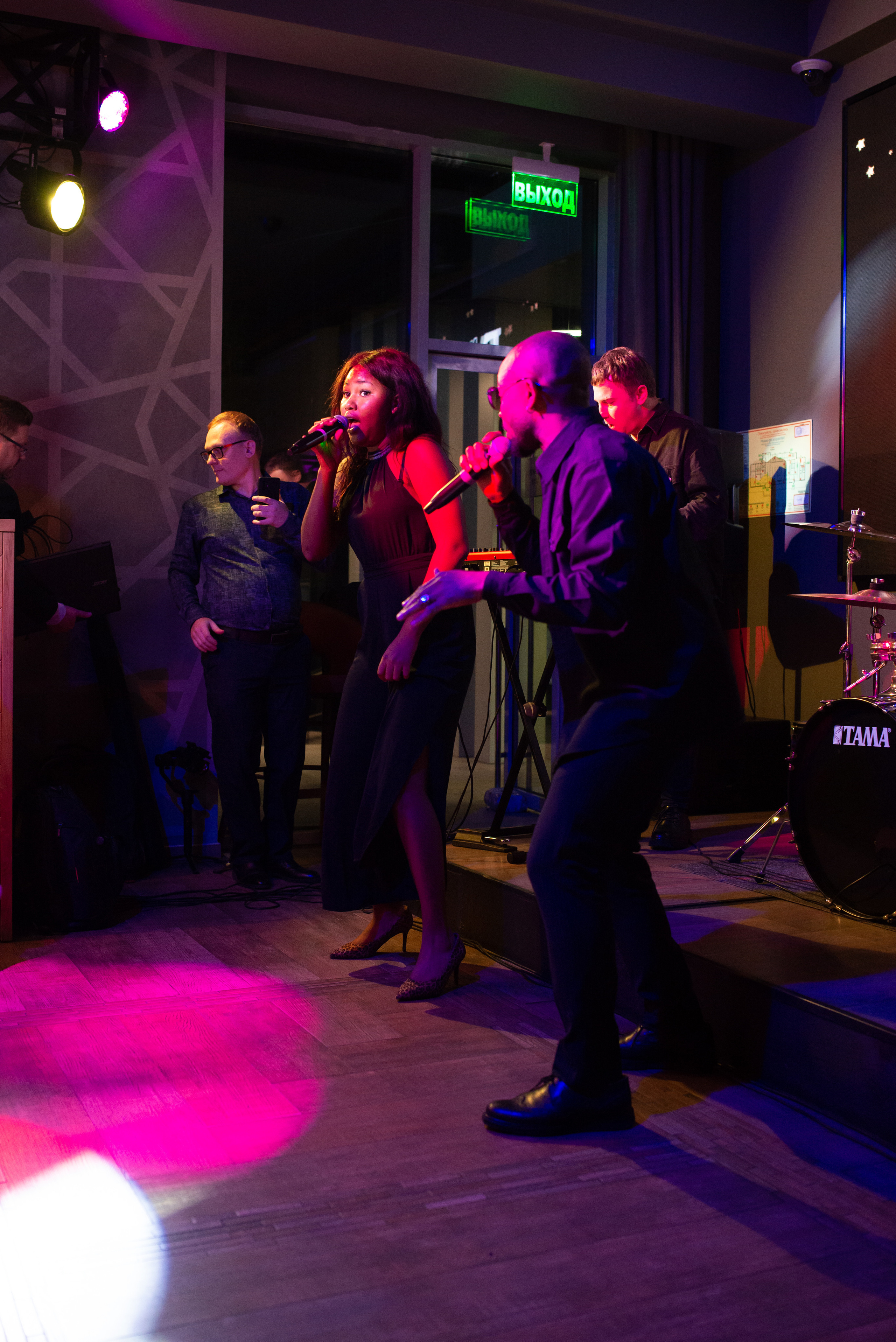 Ресторану Бакинский бульвар № 1 4 года. Свадебный и семейный фотограф в Дзержинске Екатерина Шулакова